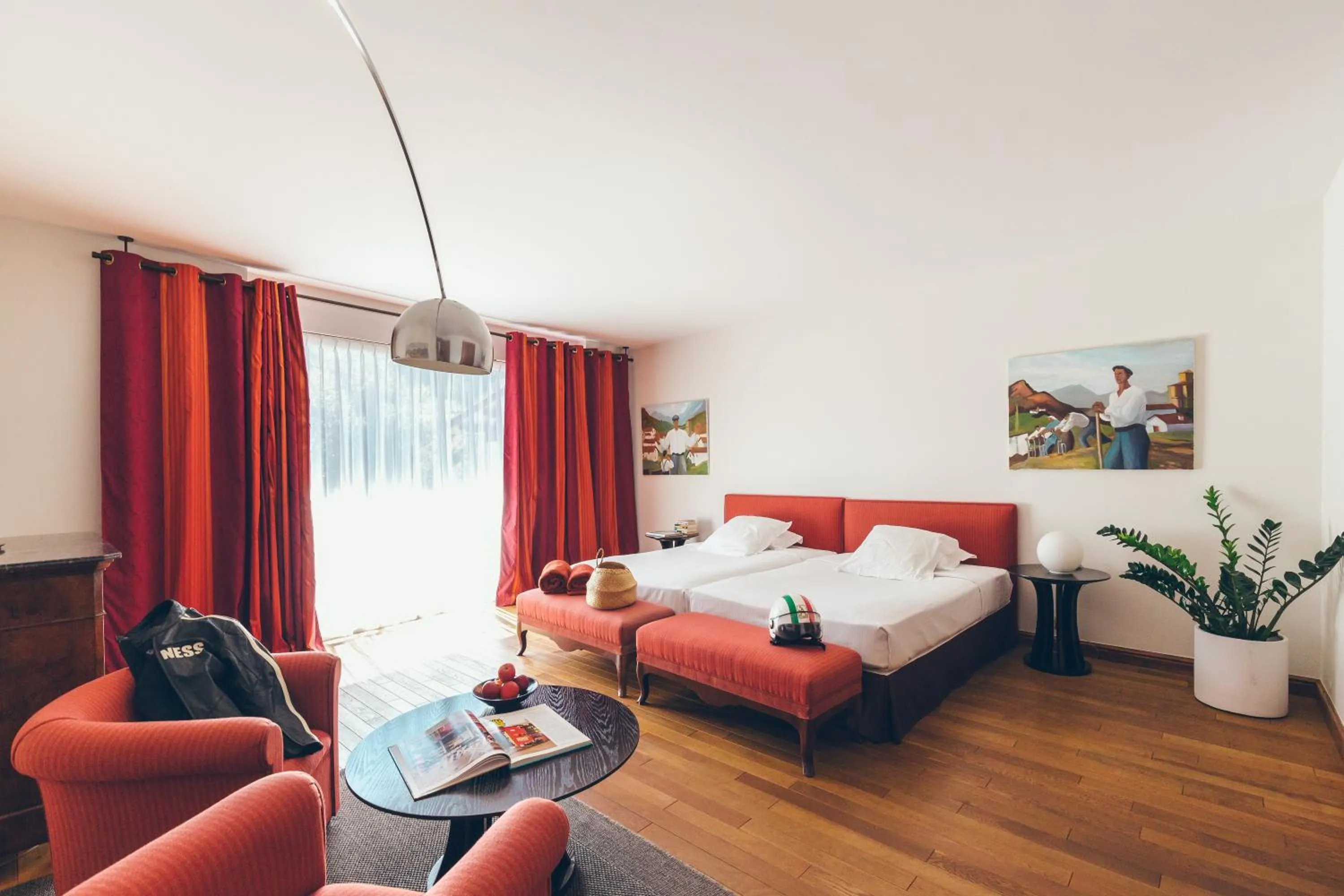 Suite with River and Mountain View  in Hôtel Arcé - Piscine , Padel, Cheminée