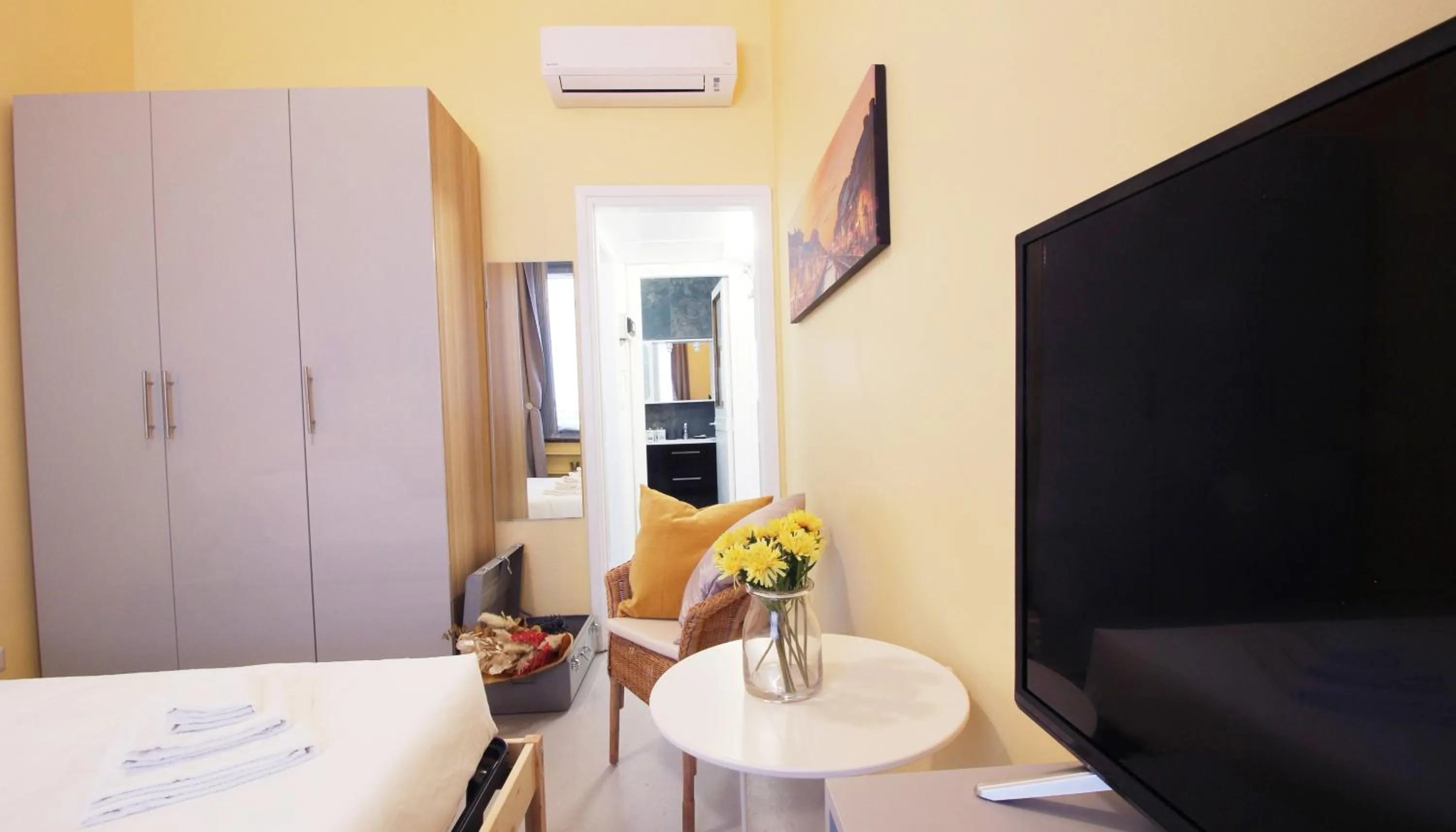 Bedroom, Bed in Italianway - San Pietro all'Orto 3