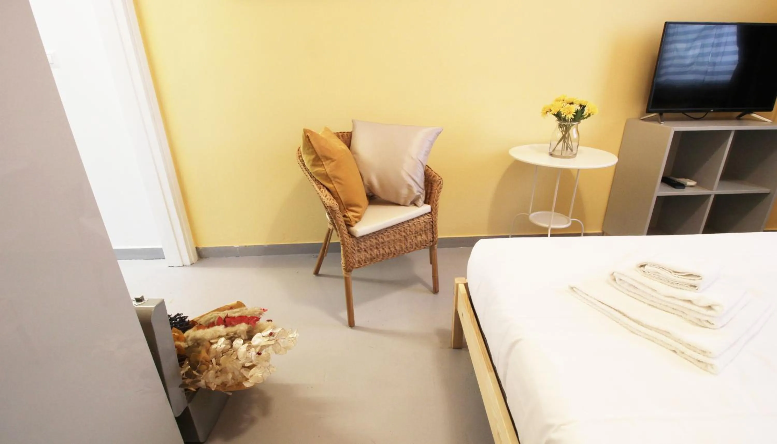 Bedroom, Bed in Italianway - San Pietro all'Orto 3