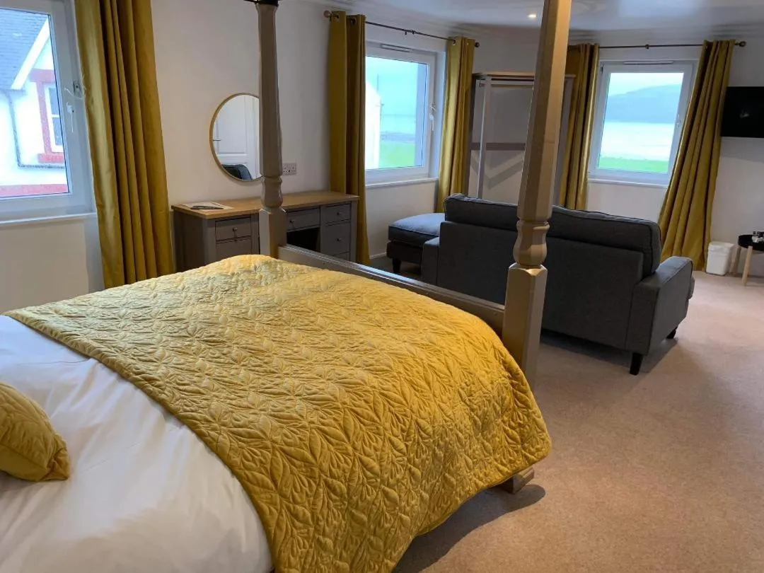 Lamlash Bay Hotel