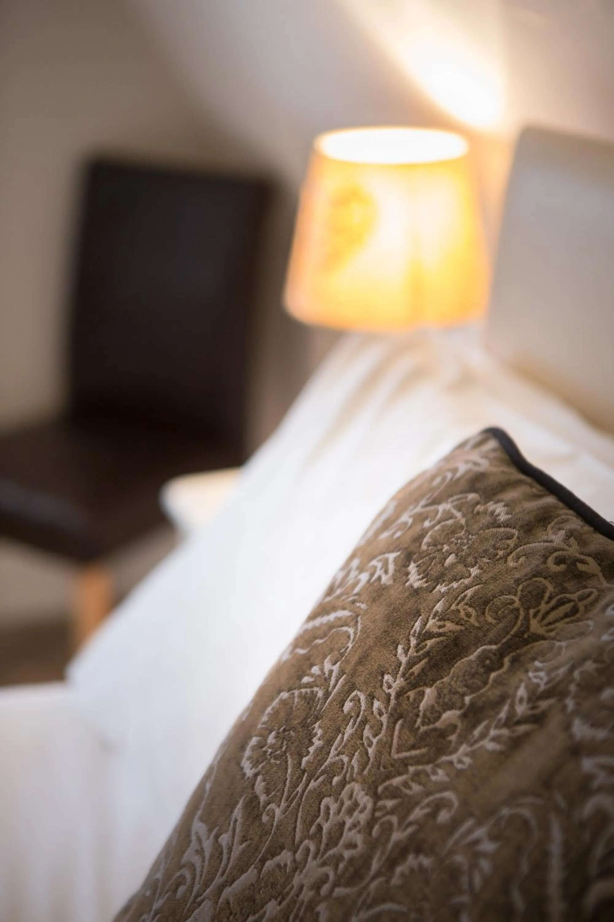 Comfort Double Room with Sea View in Lamlash Bay Hotel