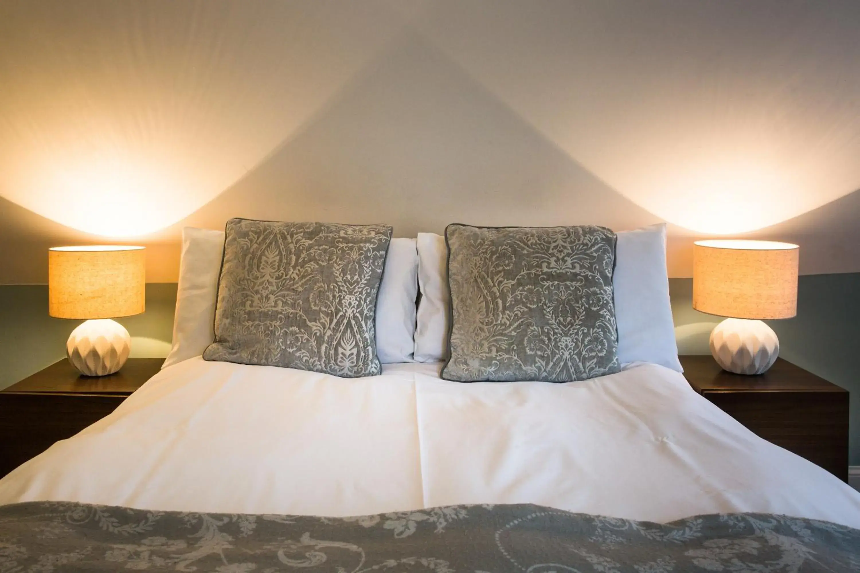 Small Double Room in Lamlash Bay Hotel Small Double Room in Lamlash Bay Hotel