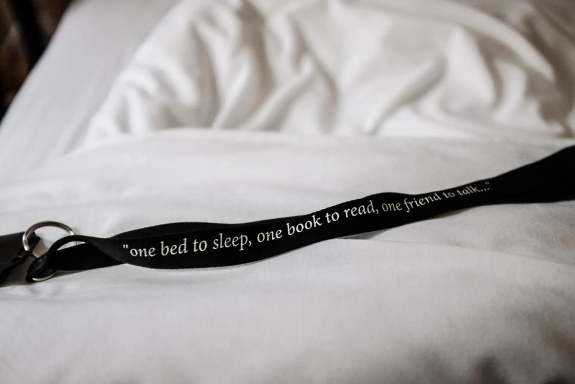Decorative detail, Bed in Lisbon Poets Inn