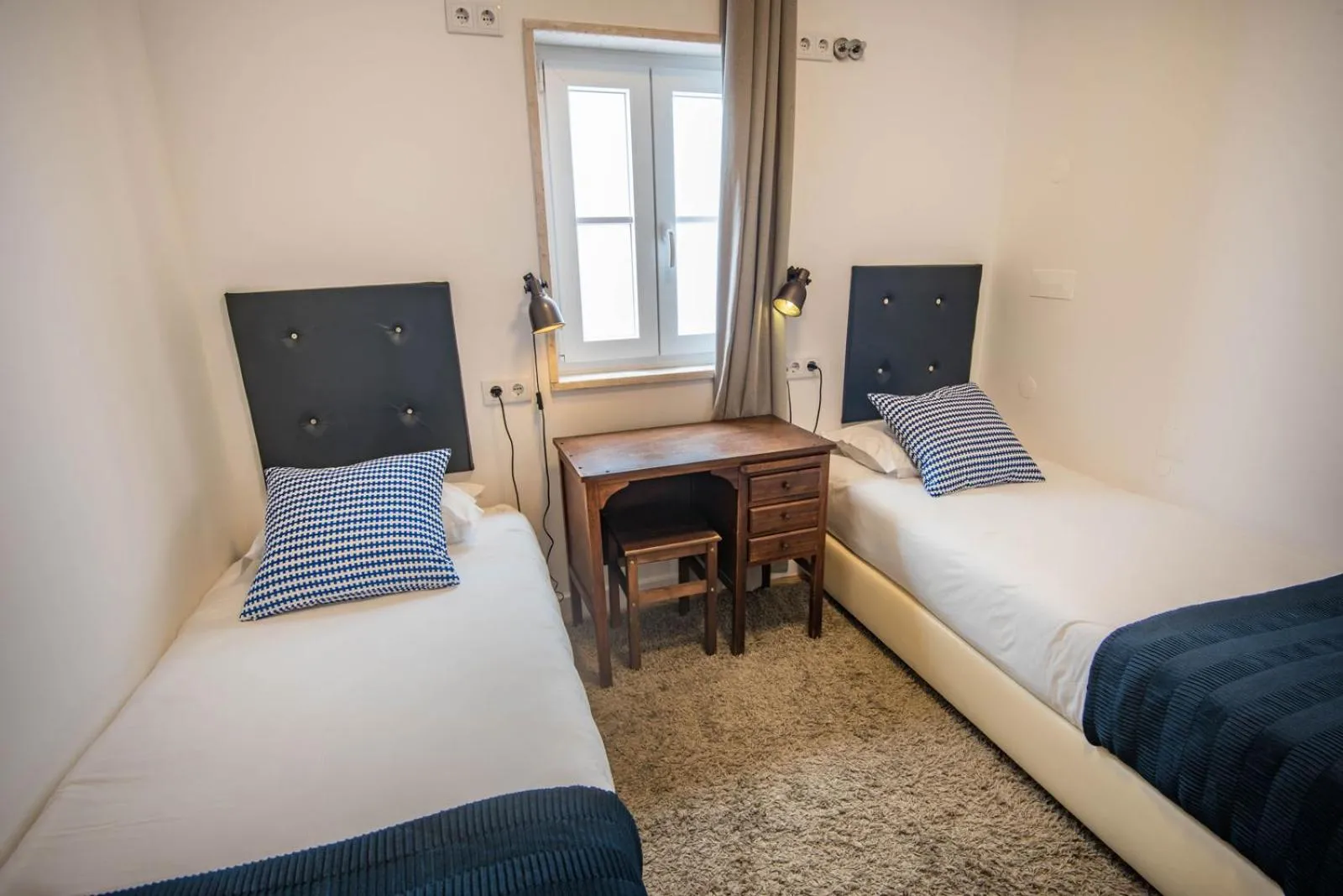 Bed in Lisbon Poets Inn