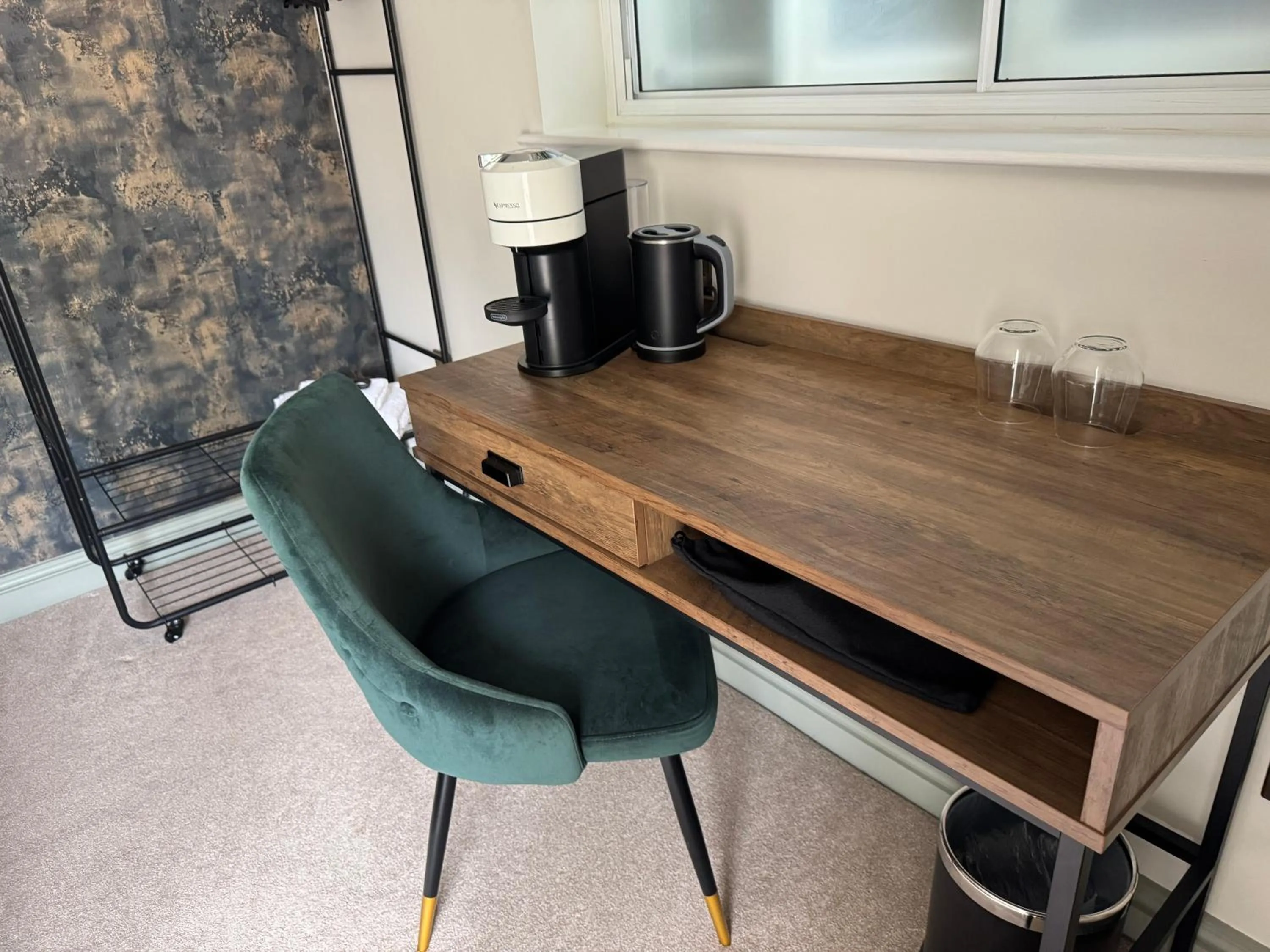 Coffee/tea facilities in The Falcon Inn