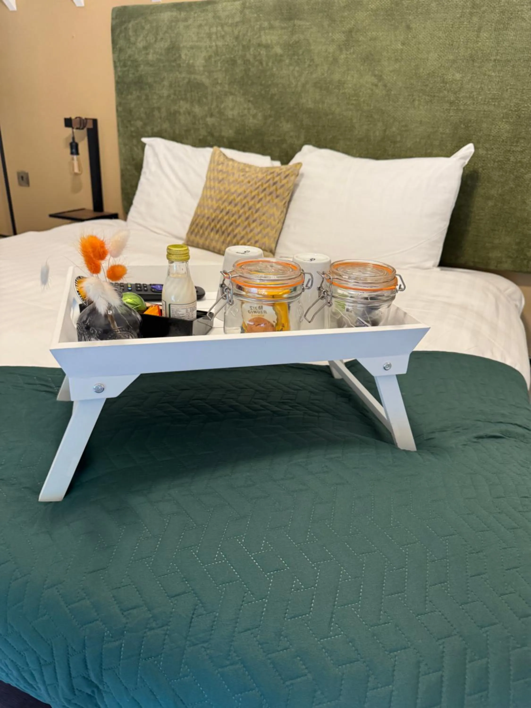 Bedroom in The Falcon Inn