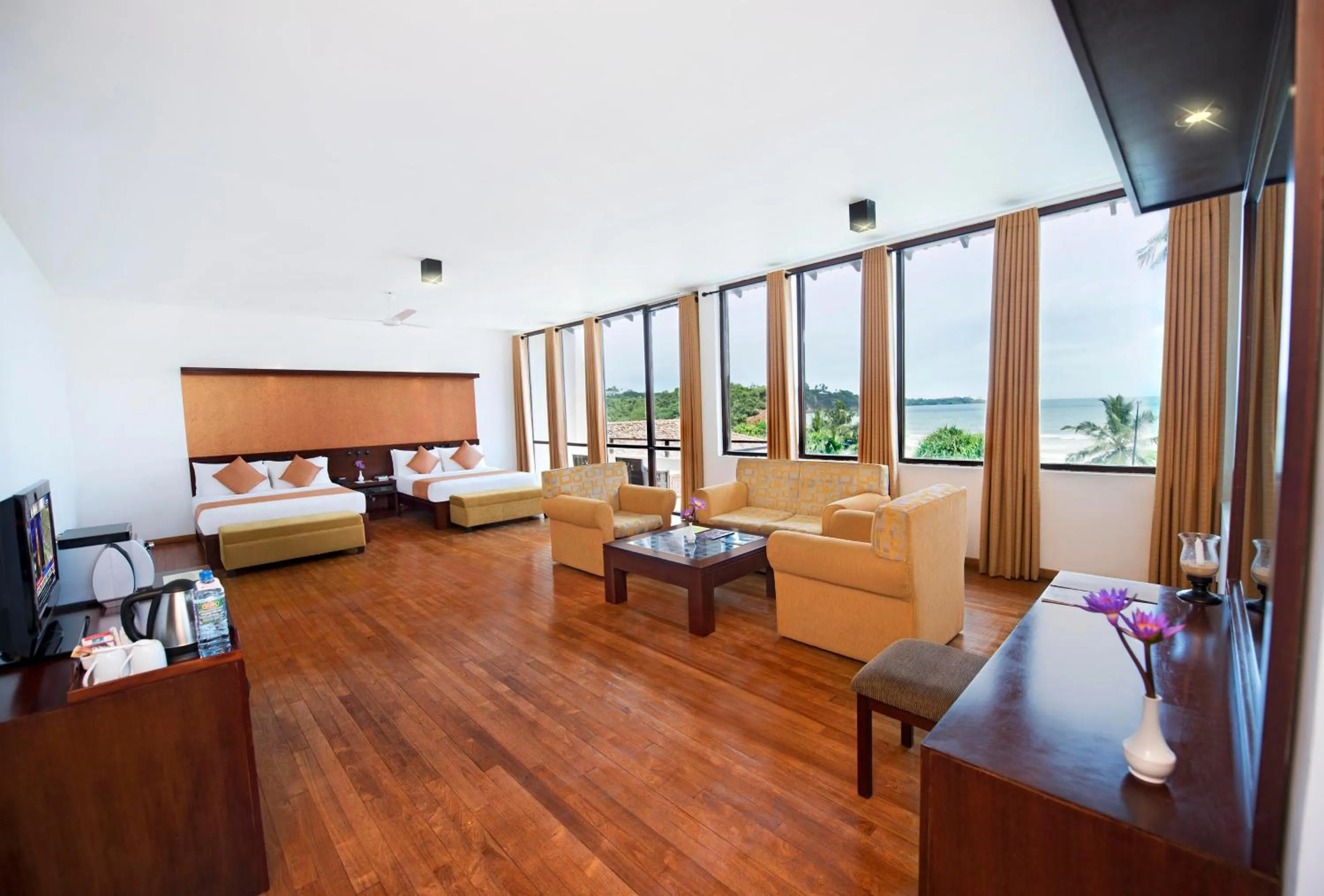 Day, Bed in Mandara Resort Mirissa