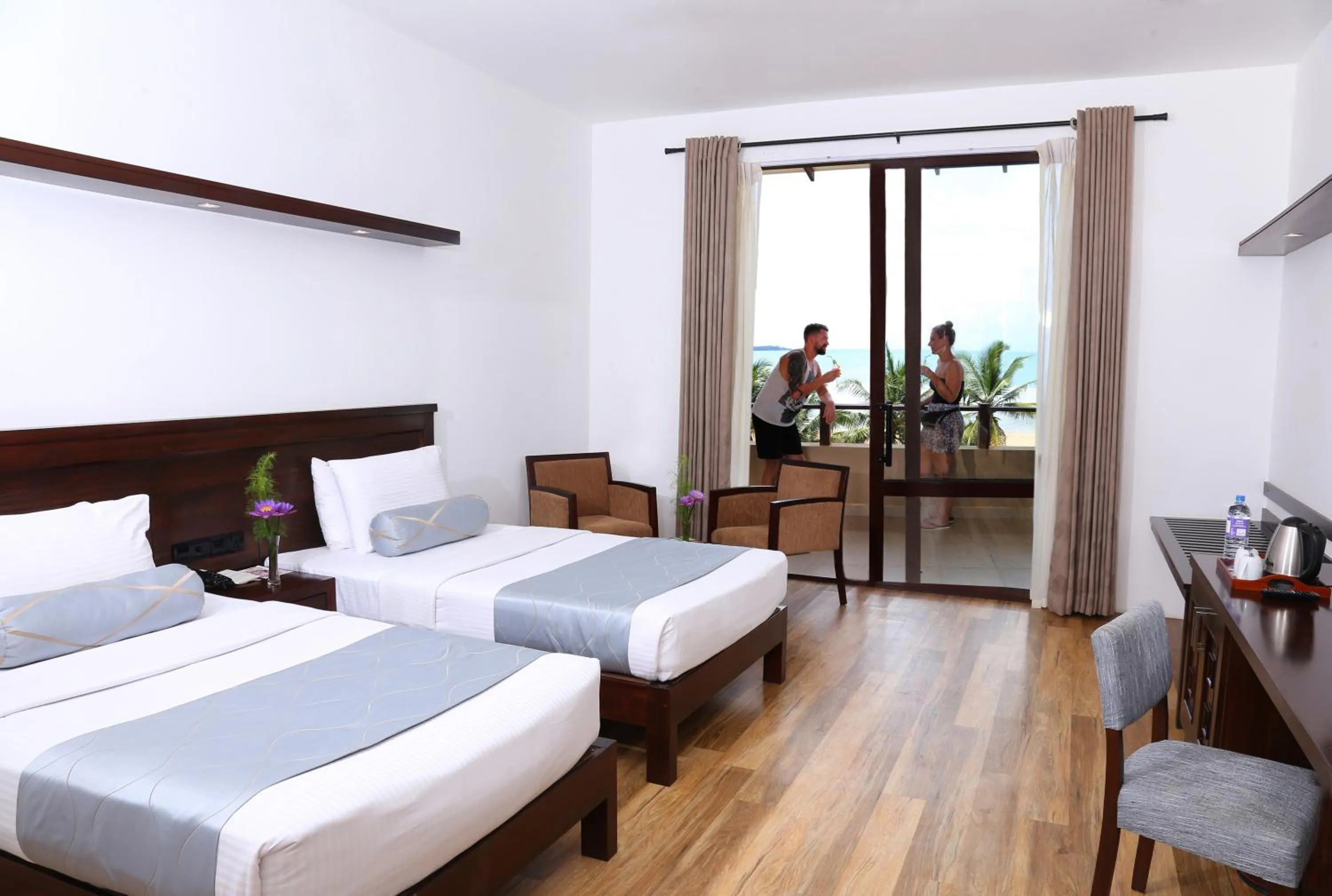 TV and multimedia, Bed in Mandara Resort Mirissa