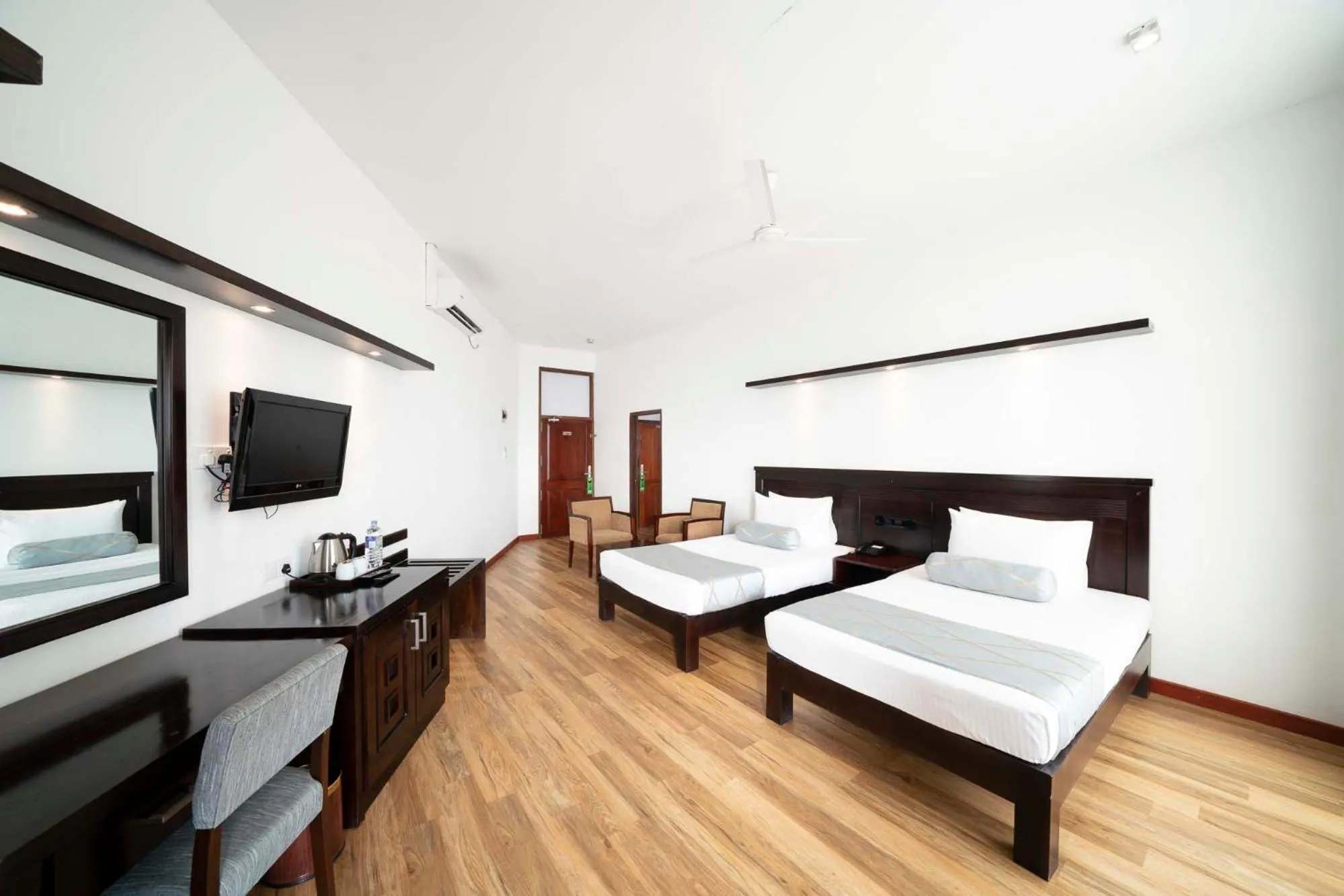 Bed in Mandara Resort Mirissa