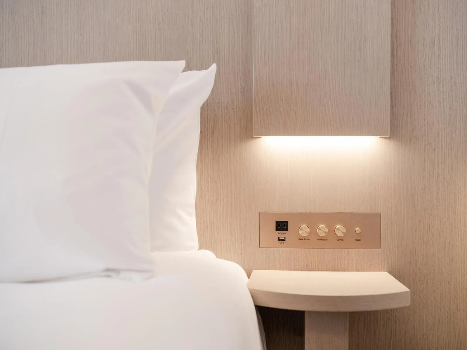 Decorative detail, Bed in Hotel Il Palazzo