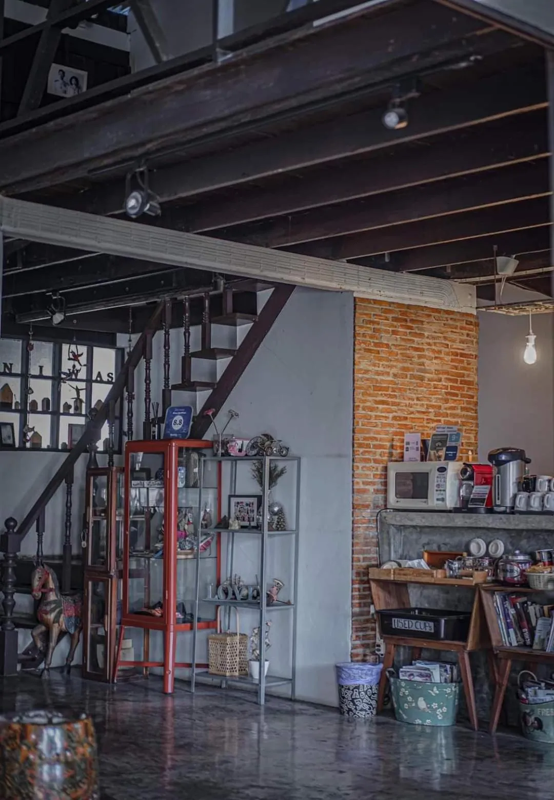 On-site shops in Niwas Ayutthaya