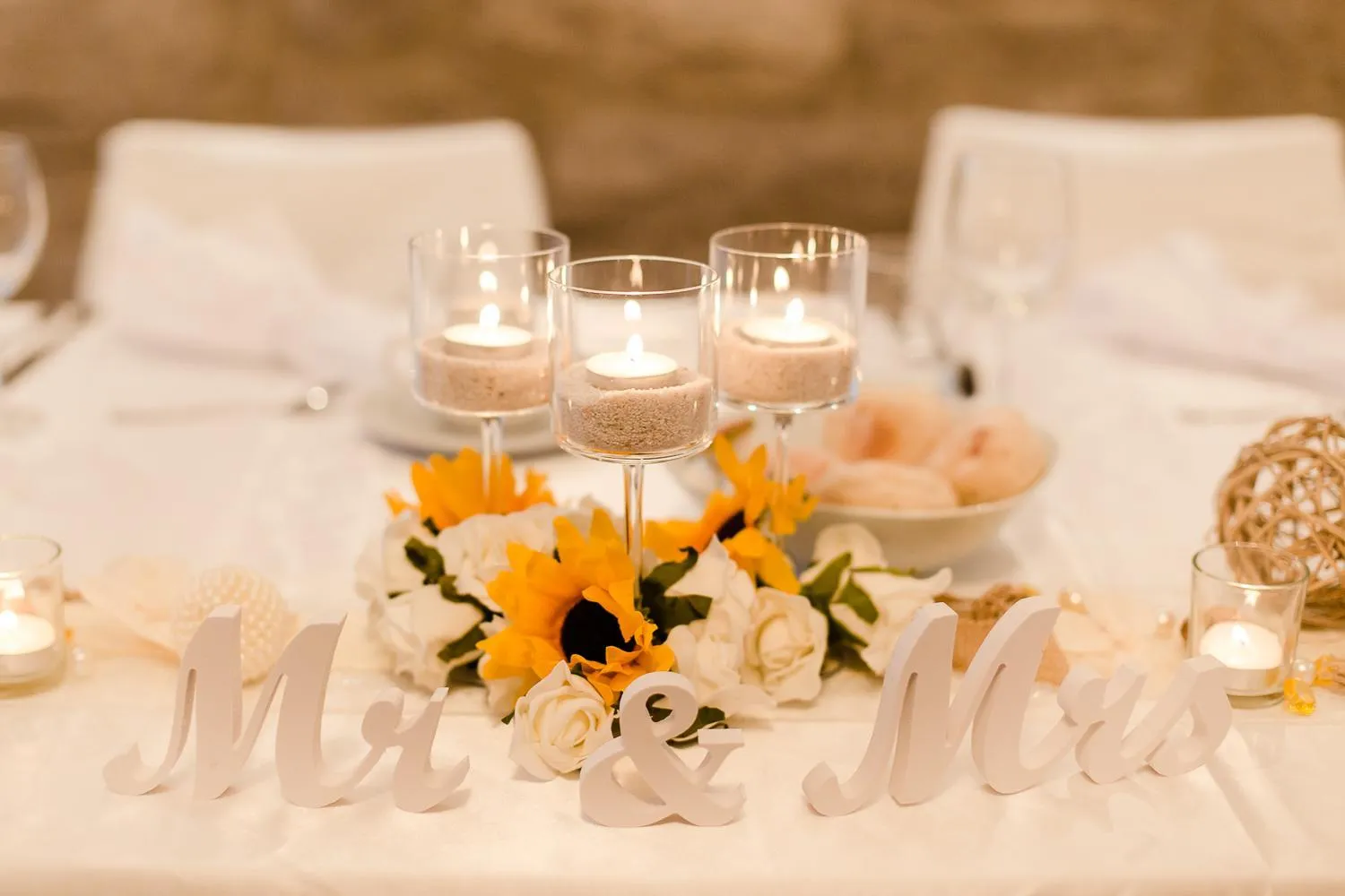 Villa by the Water 23 beds 9 baths Pool billard Hot Tub 15 min Old Quebec