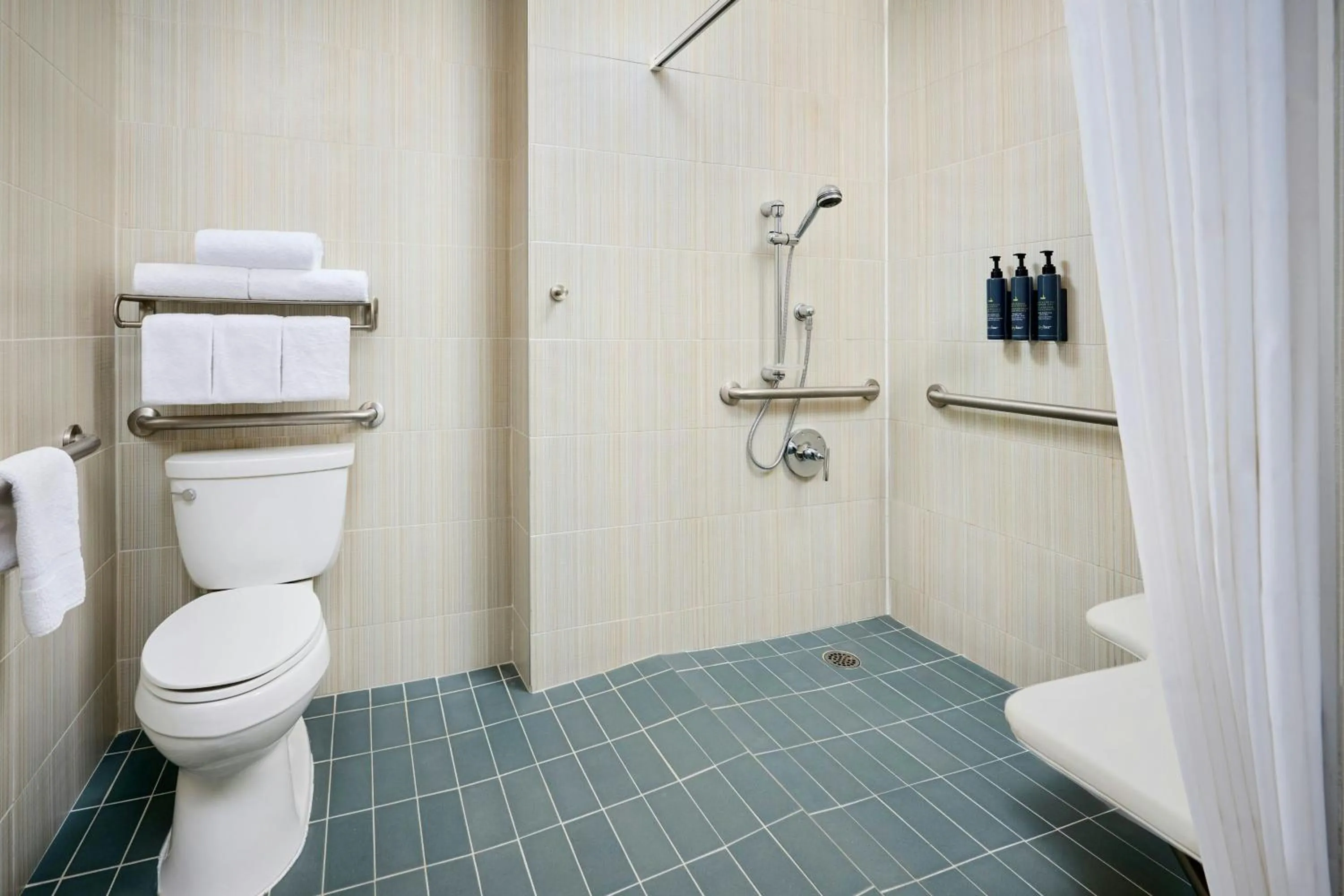 Bathroom in Aloft Montreal Airport