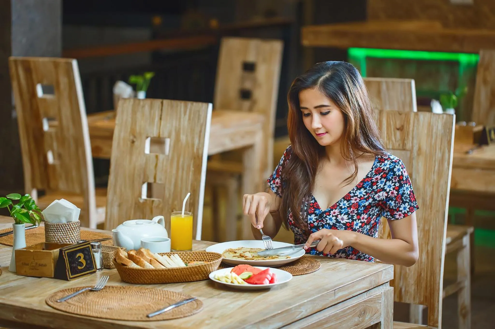 Restaurant/places to eat in Alas Petulu Villa Resort and Spa