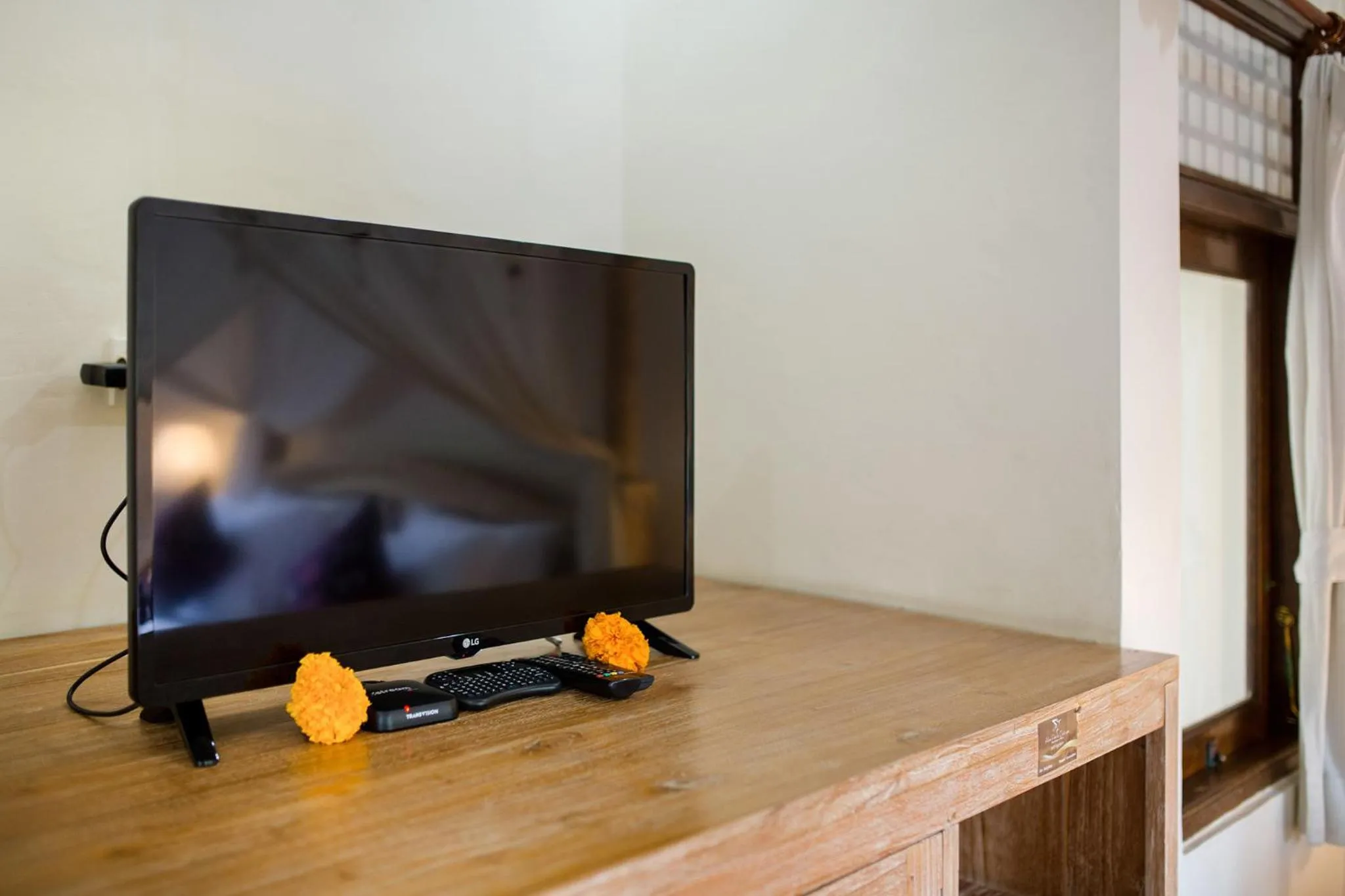 TV and multimedia in Alas Petulu Villa Resort and Spa