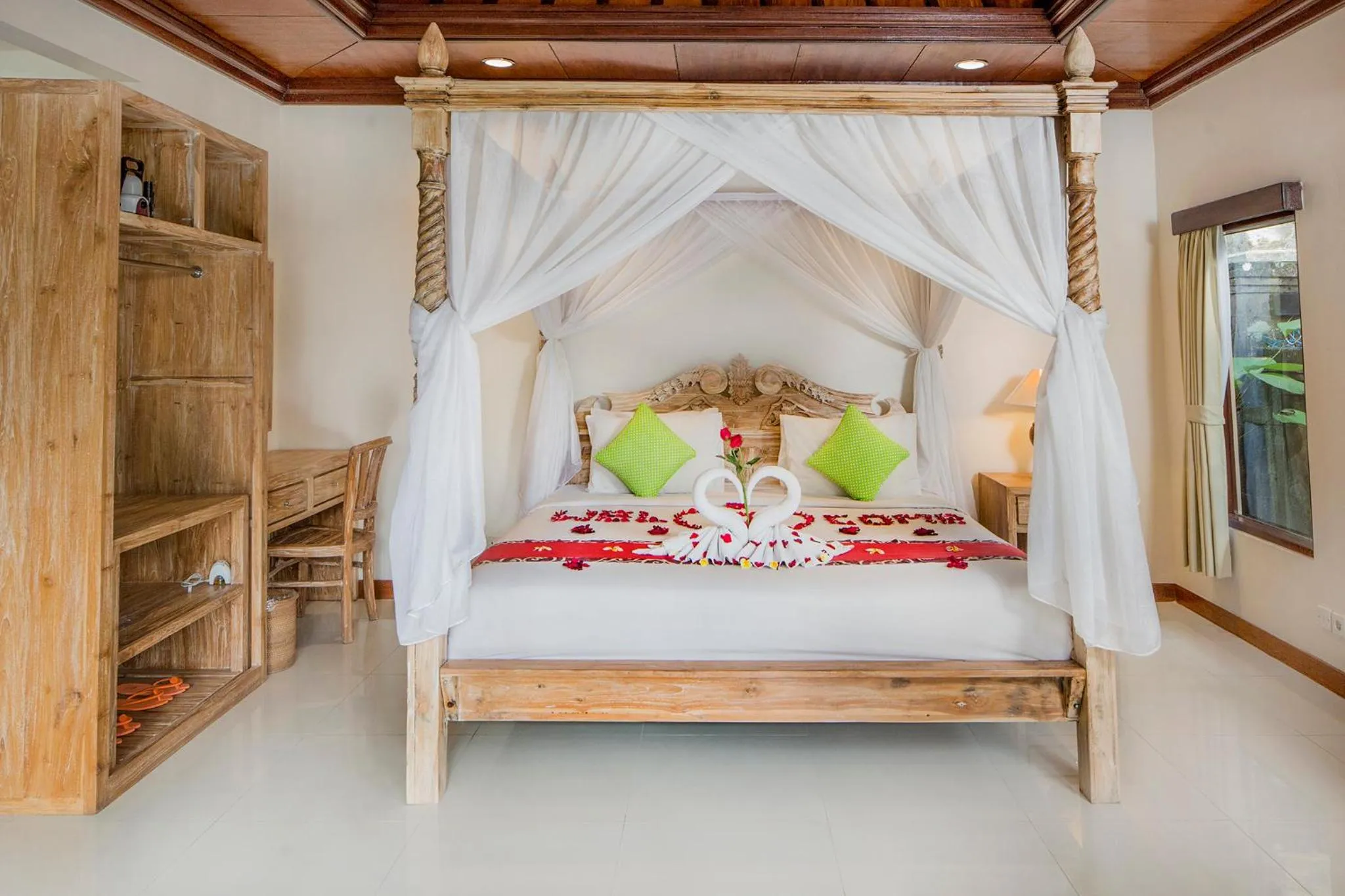 Bed in Alas Petulu Villa Resort and Spa