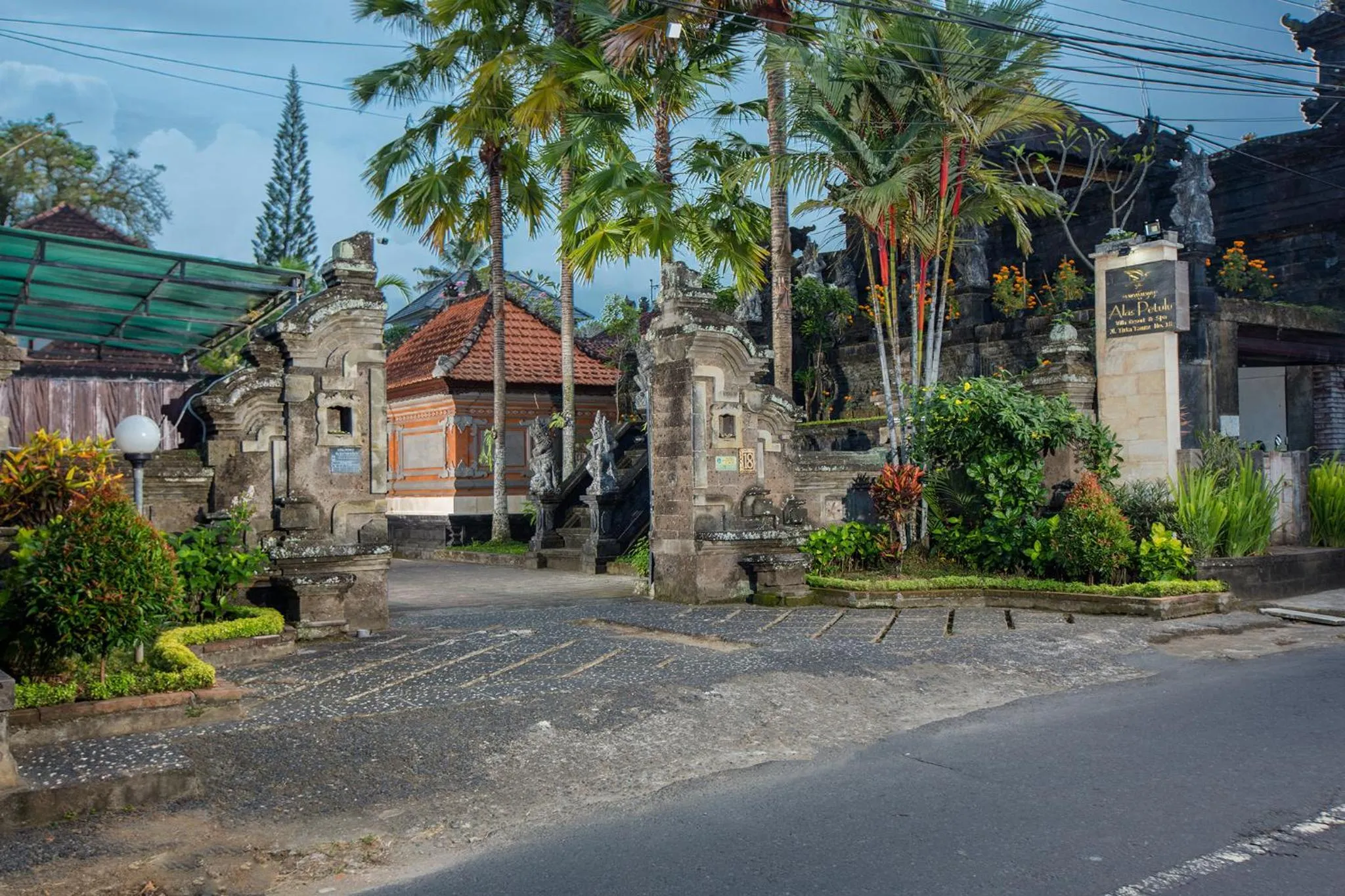 Facade/entrance in Alas Petulu Villa Resort and Spa