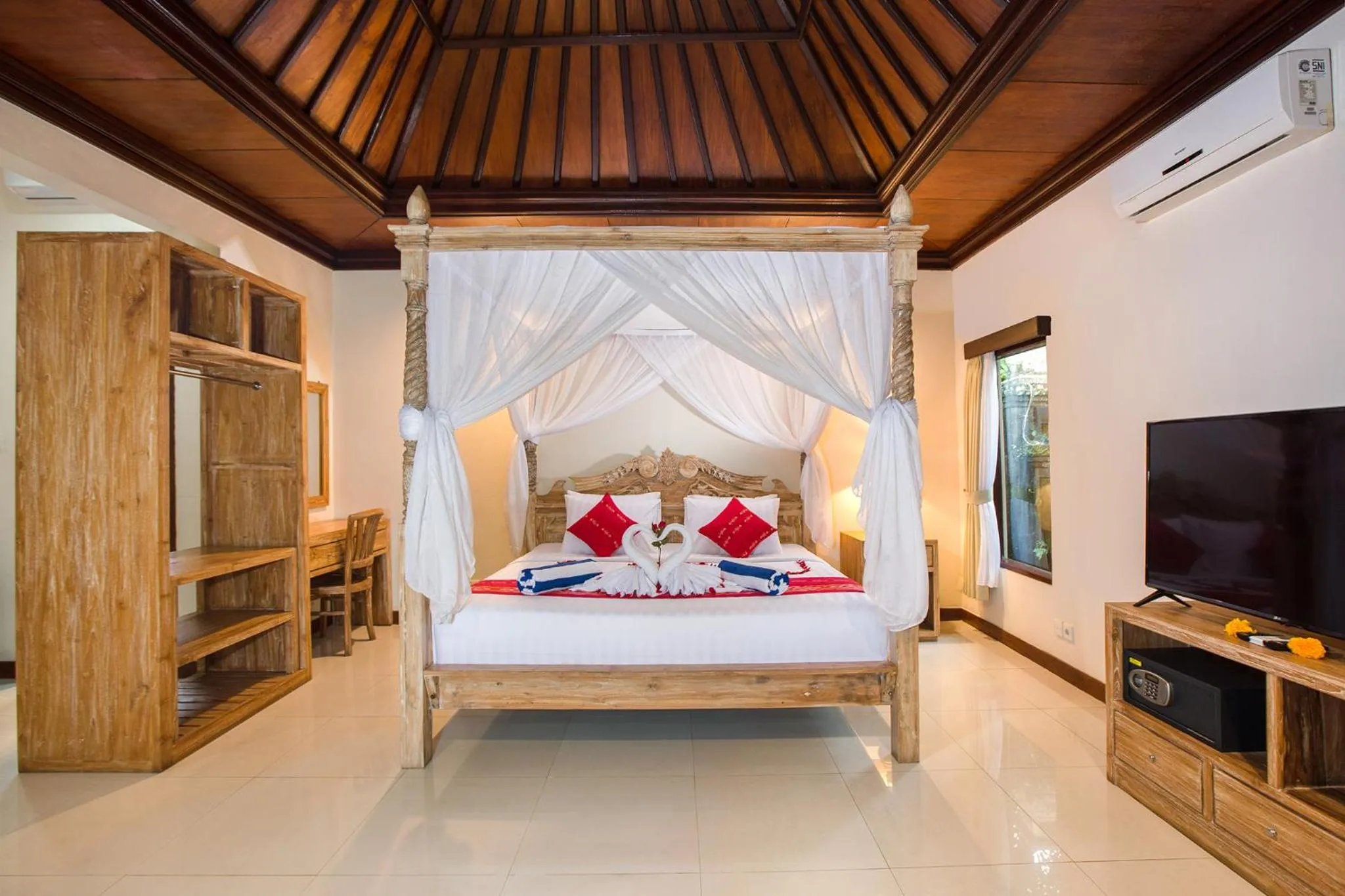 Bed in Alas Petulu Villa Resort and Spa