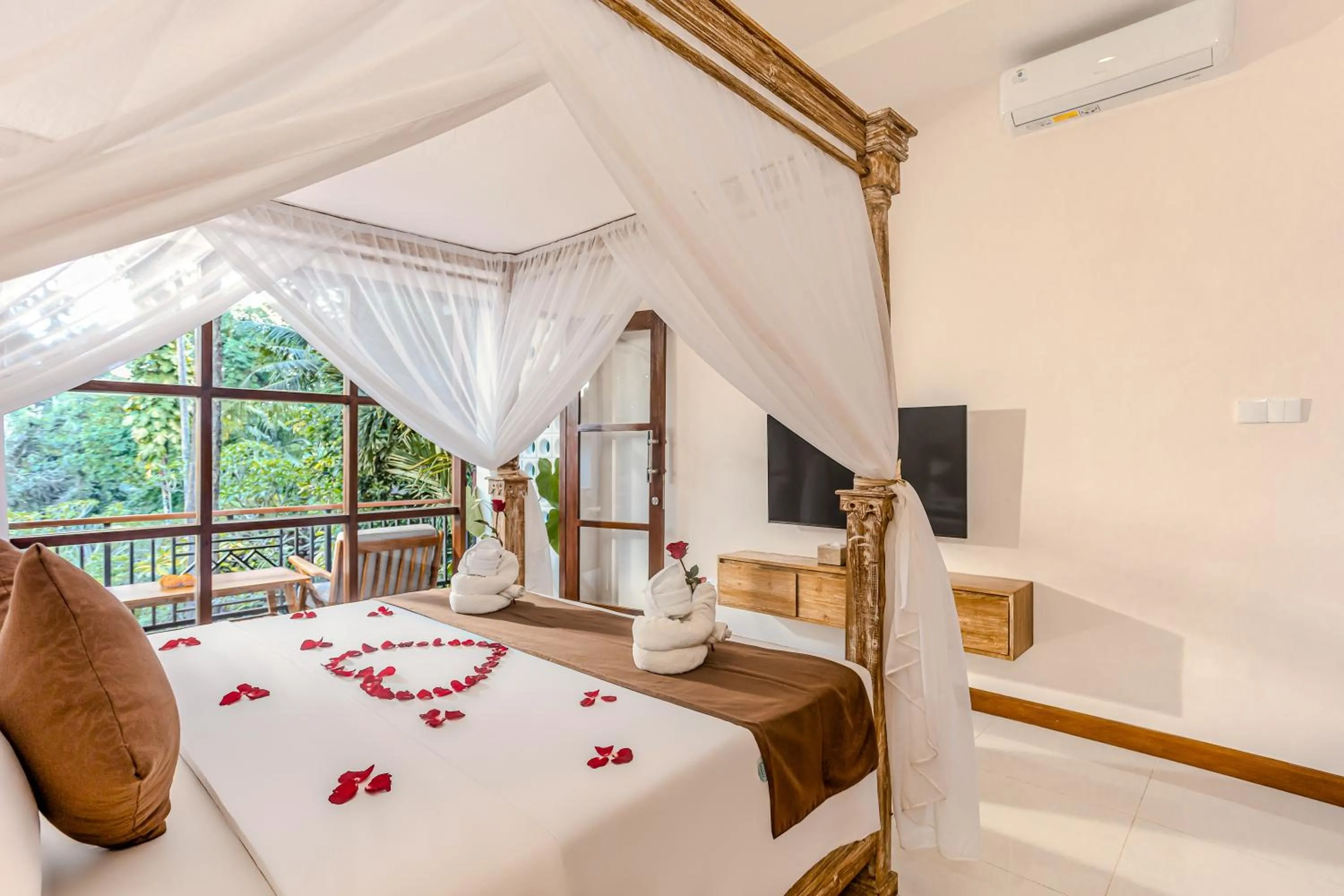 Bed in Alas Petulu Villa Resort and Spa