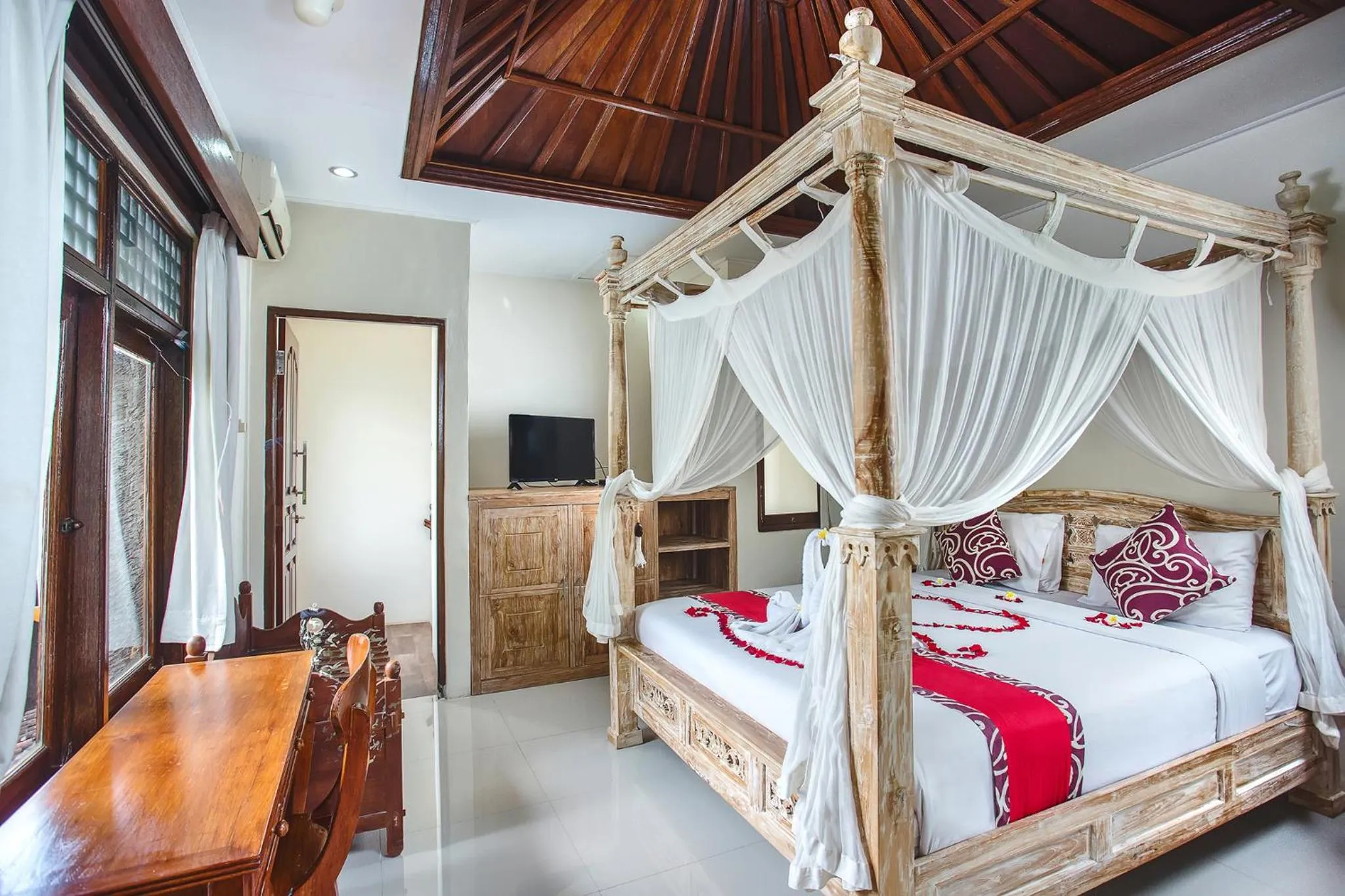 Bed in Alas Petulu Villa Resort and Spa