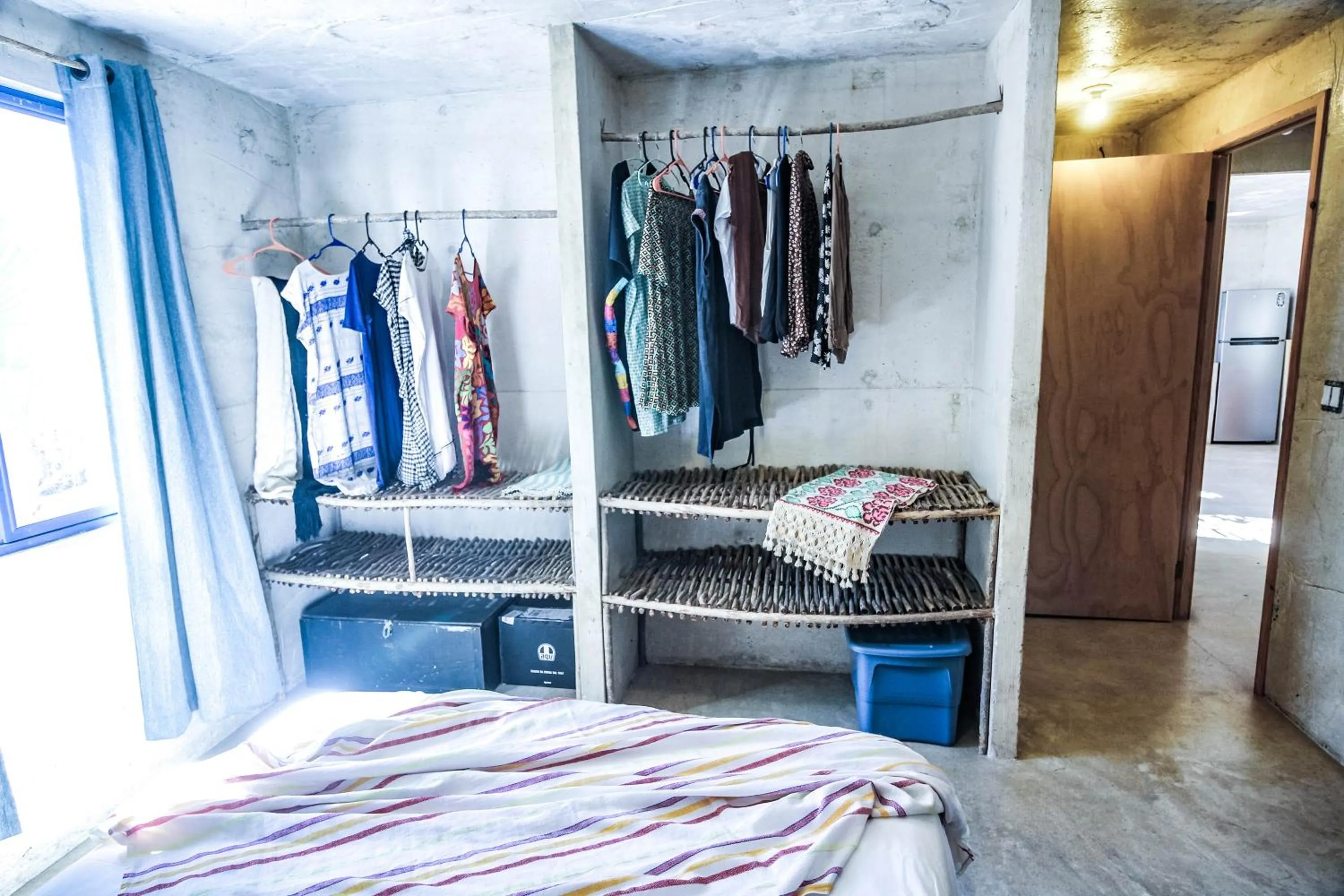 Bed in Todos Santos Hostel super fast and stable satellite wifi