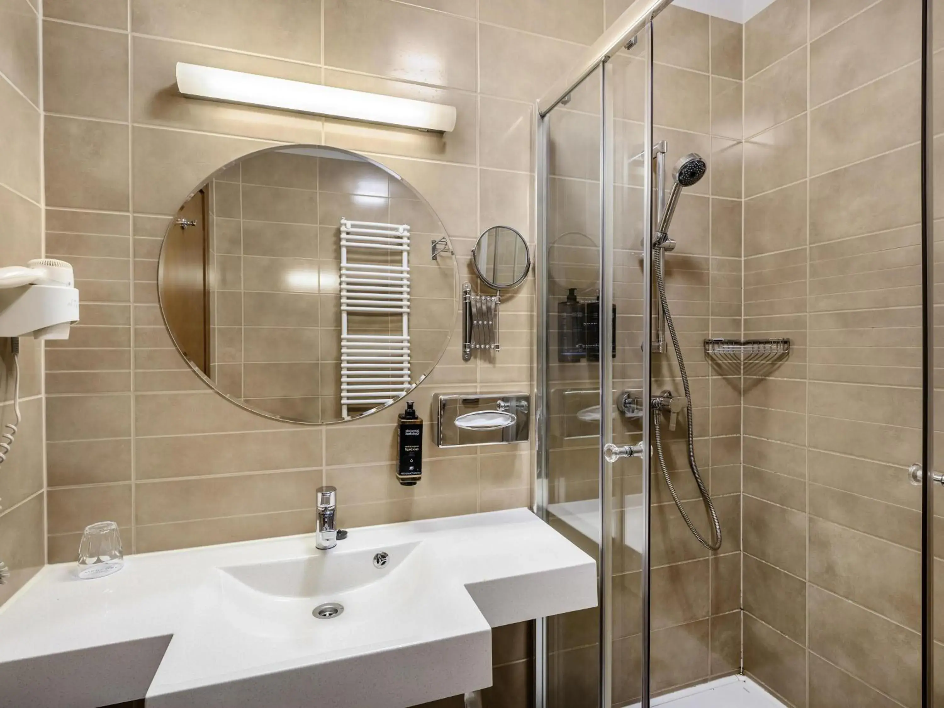 Bedroom in Mercure Szekesfehervar Magyar Kiraly Bedroom in Mercure Szekesfehervar Magyar Kiraly