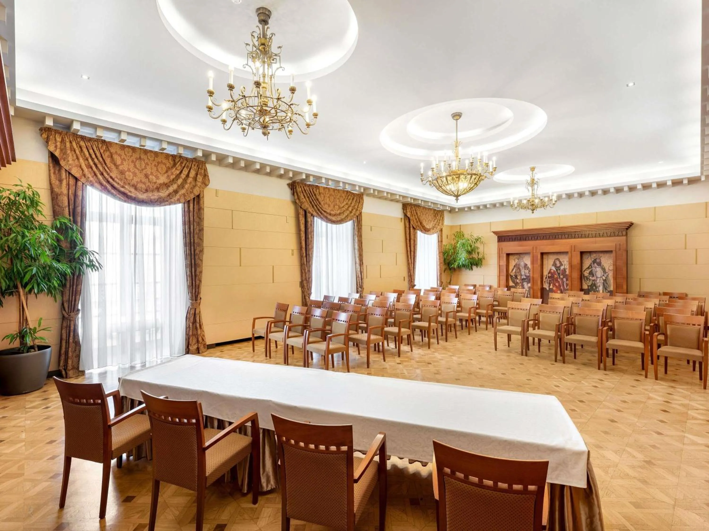 Property building in Mercure Szekesfehervar Magyar Kiraly