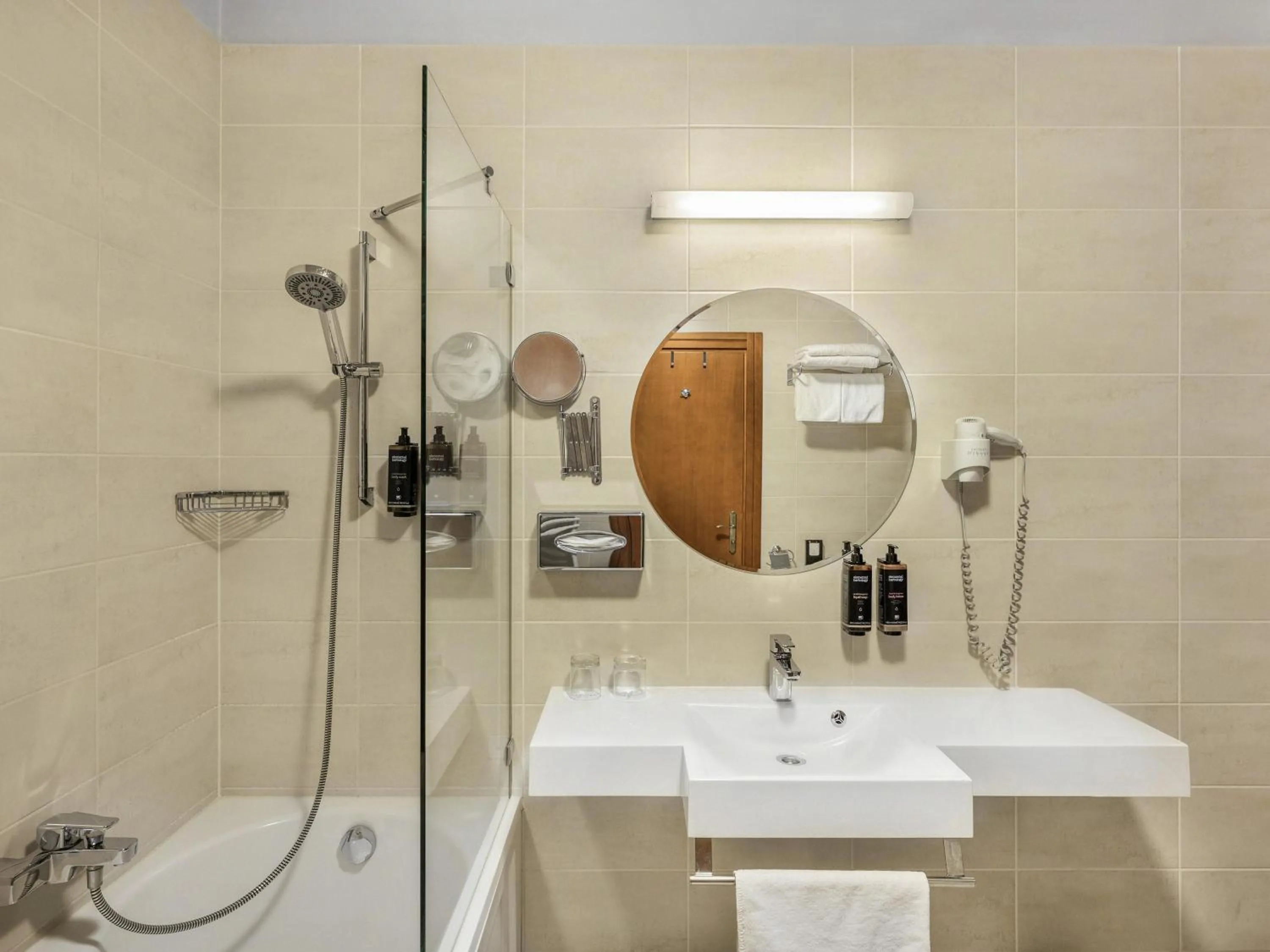 Bedroom in Mercure Szekesfehervar Magyar Kiraly