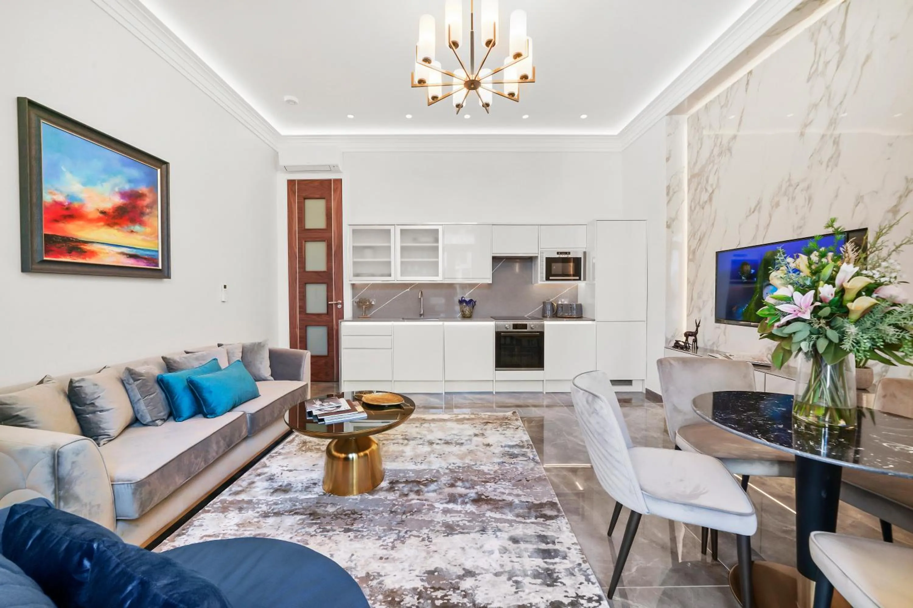 Baker Street Suite