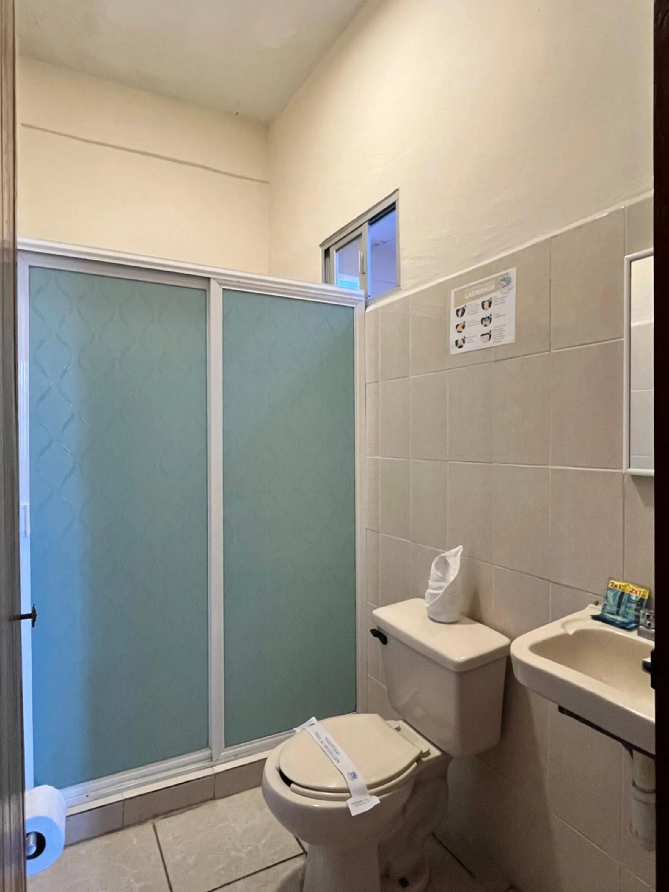 Bathroom in Hotel Las Brisas