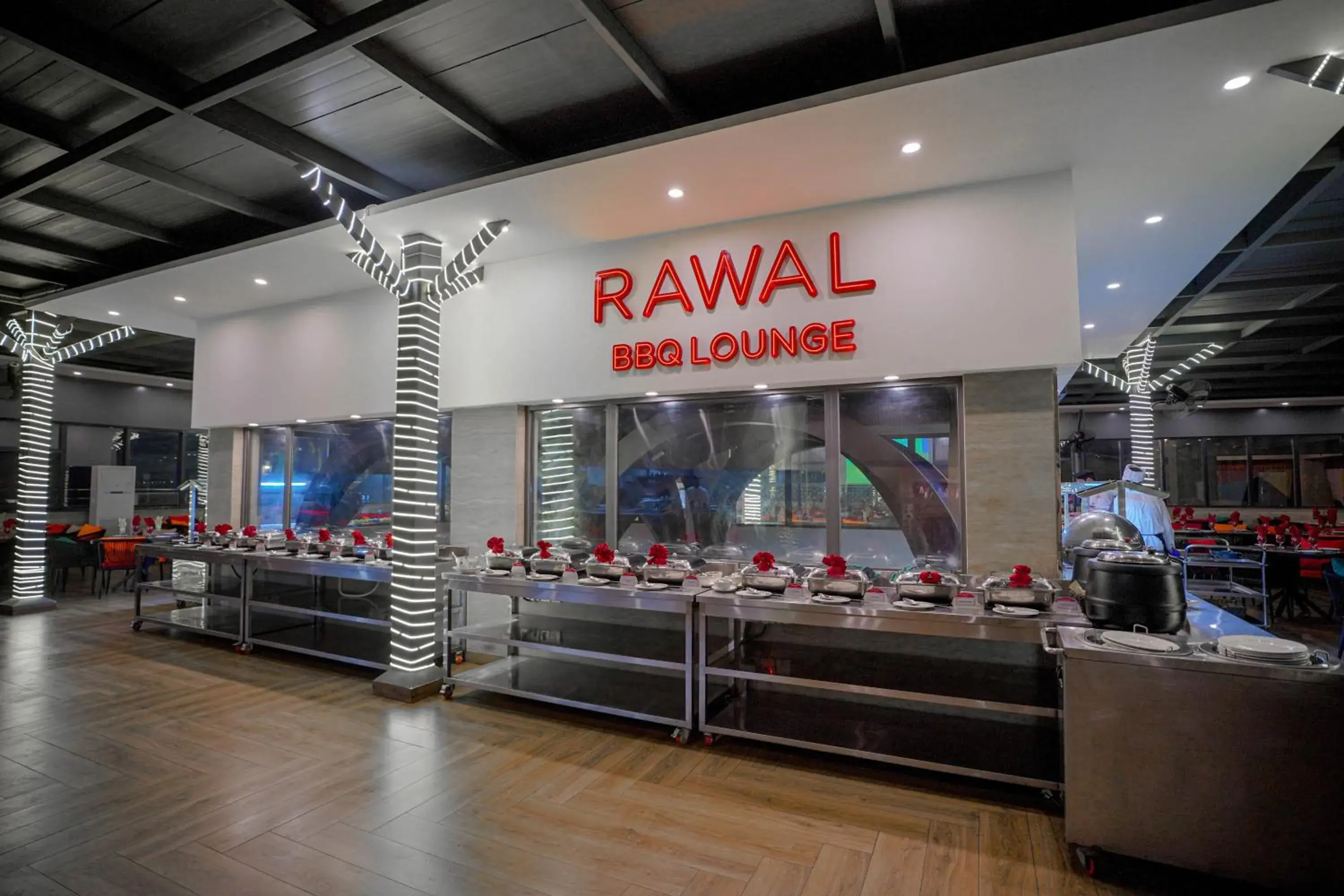 Restaurant/places to eat in Ramada by Wyndham Islamabad Restaurant/places to eat in Ramada by Wyndham Islamabad