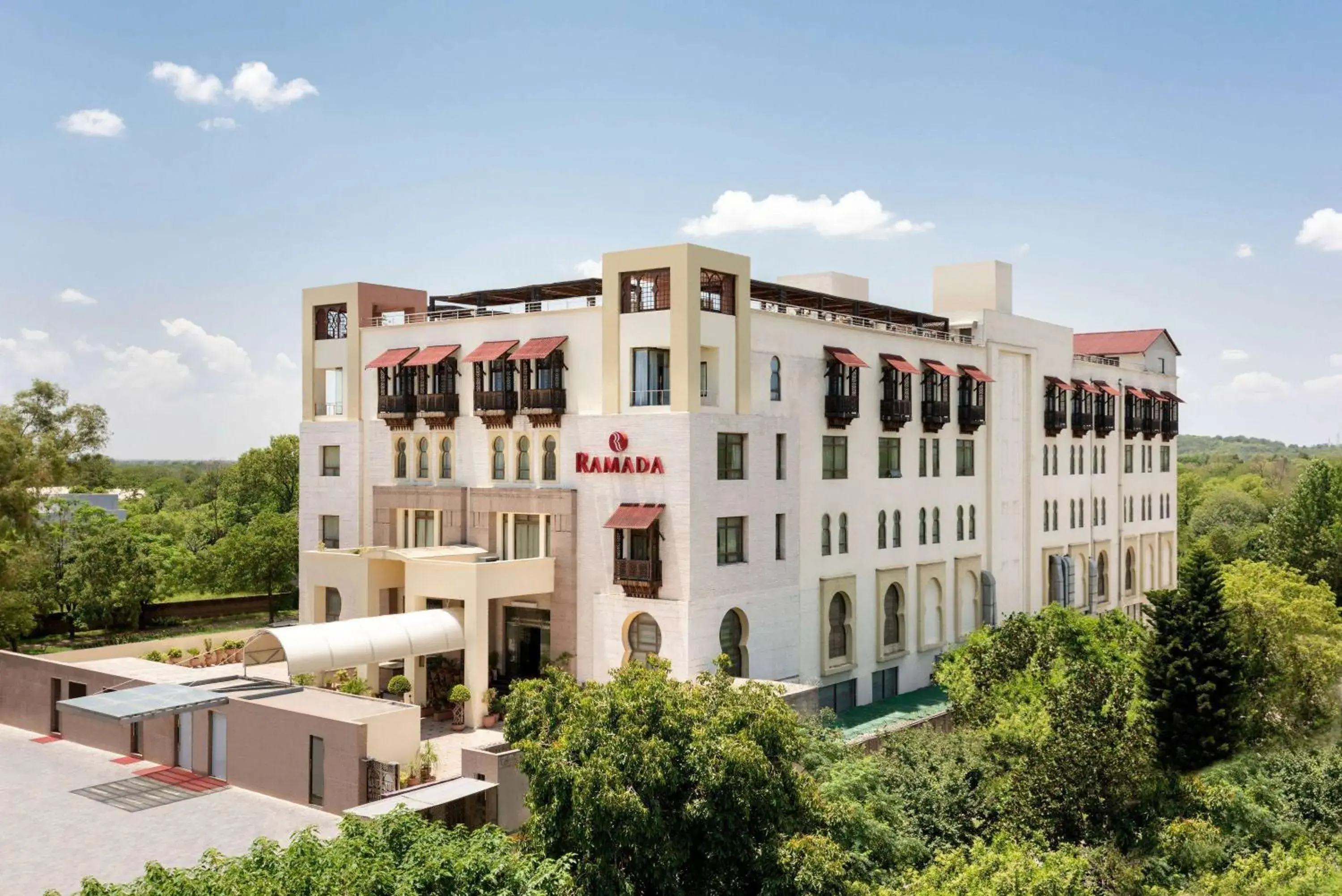 Property building in Ramada by Wyndham Islamabad Property building in Ramada by Wyndham Islamabad
