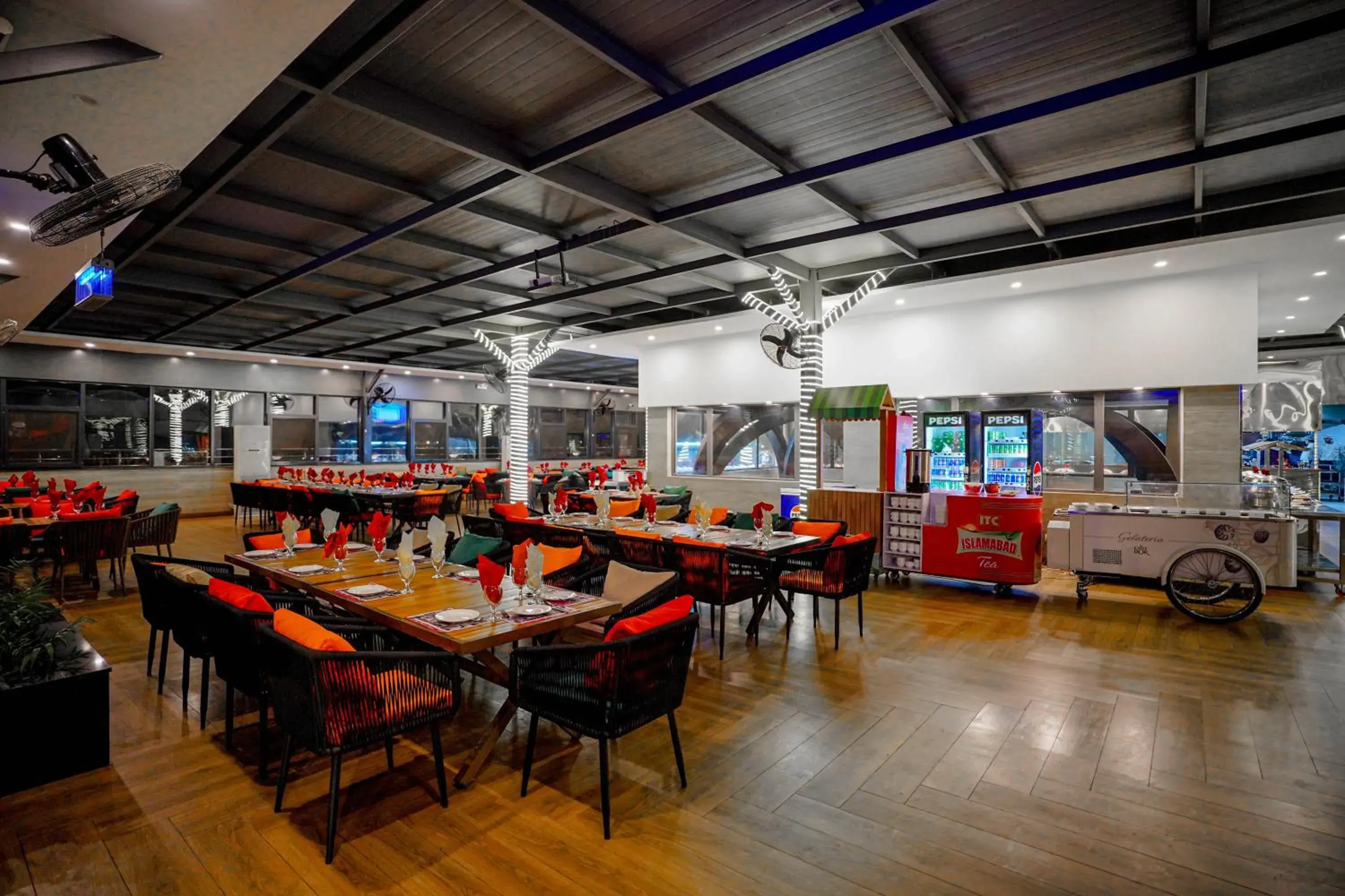 Restaurant/places to eat in Ramada by Wyndham Islamabad Restaurant/places to eat in Ramada by Wyndham Islamabad