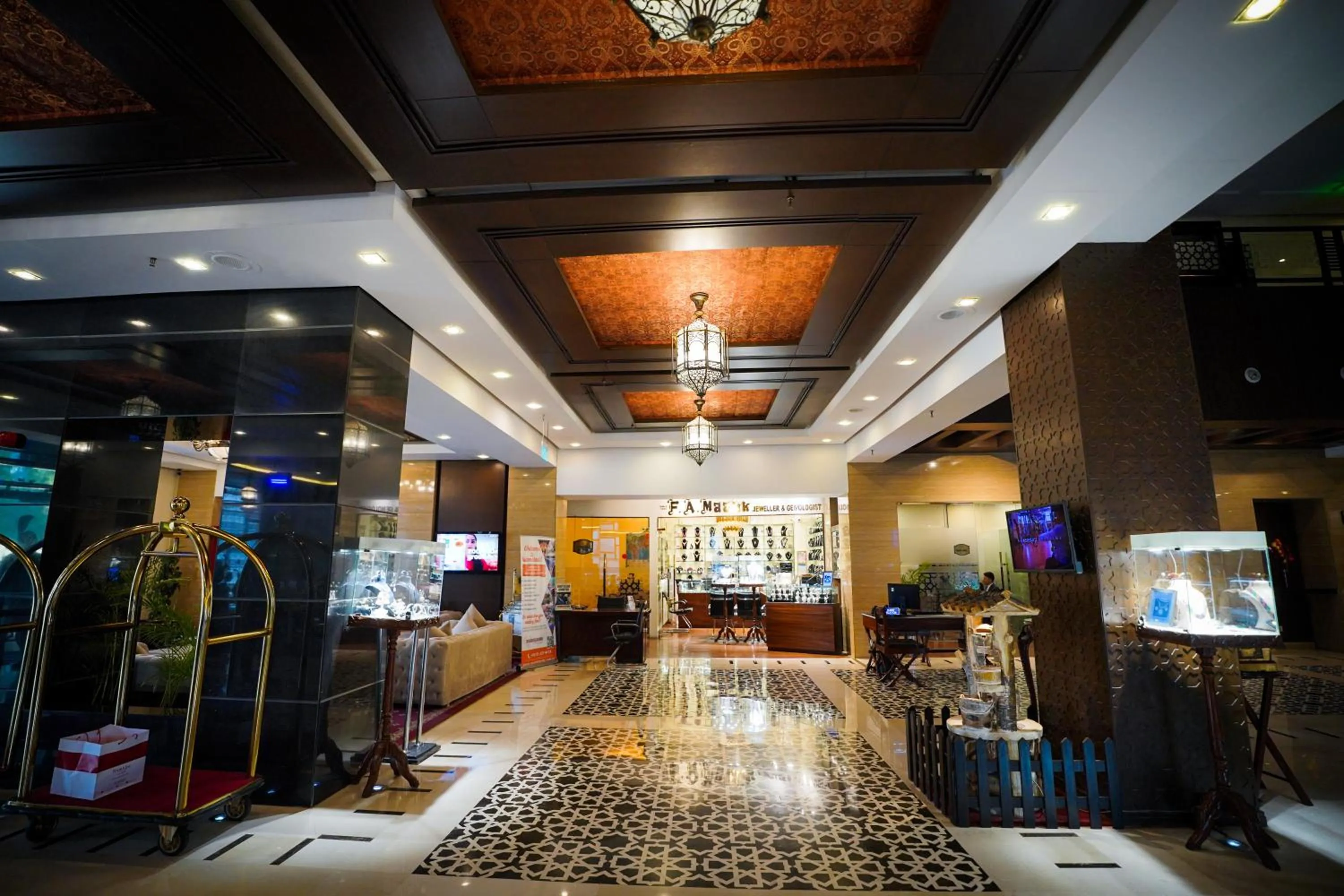 On-site shops in Ramada by Wyndham Islamabad