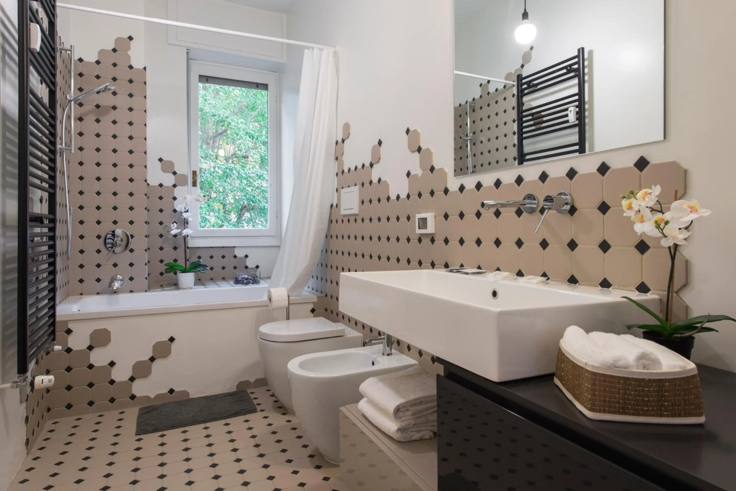 Bathroom in Mila Apartments Via Savona