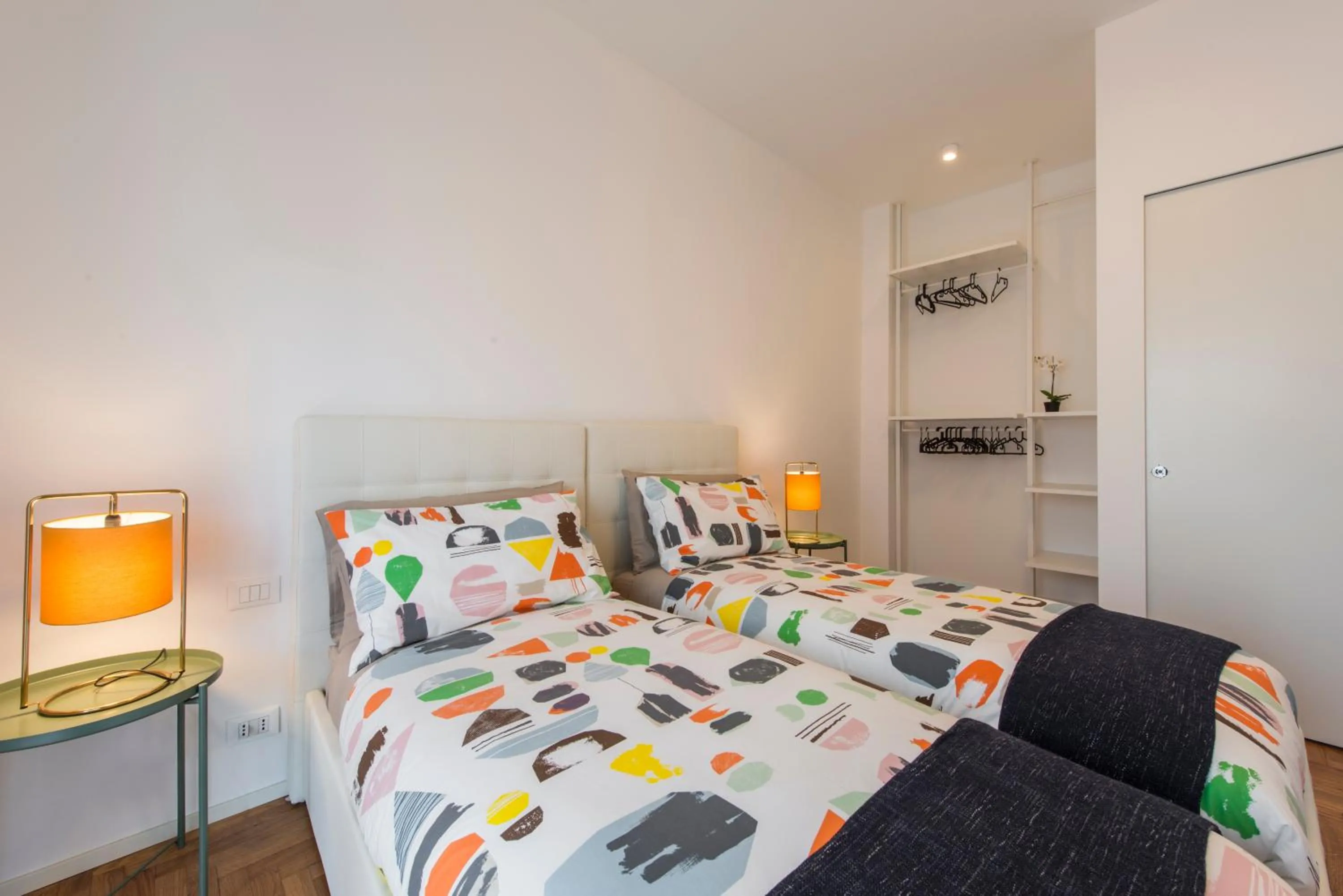 Mila Apartments Via Savona
