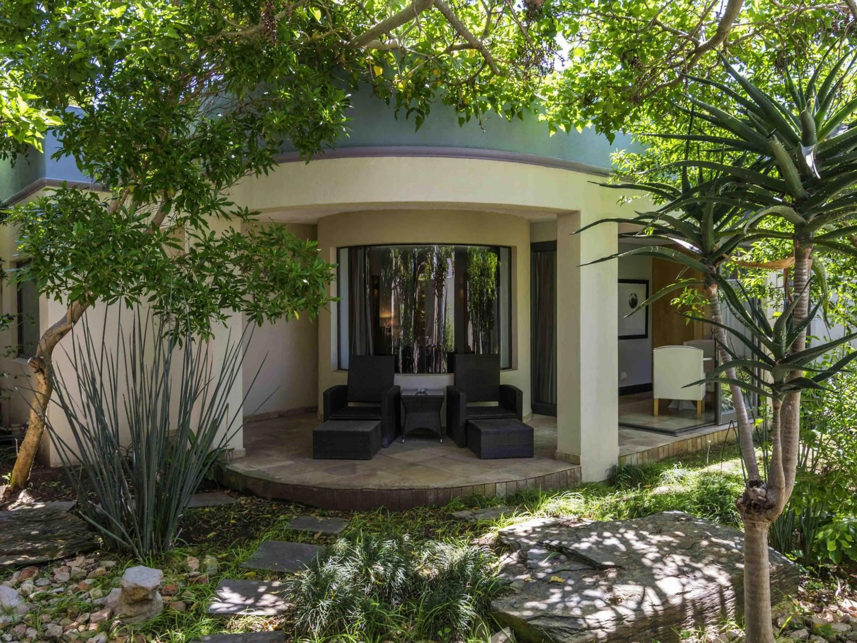 Bedroom in No5 Boutique Art Hotel by Mantis