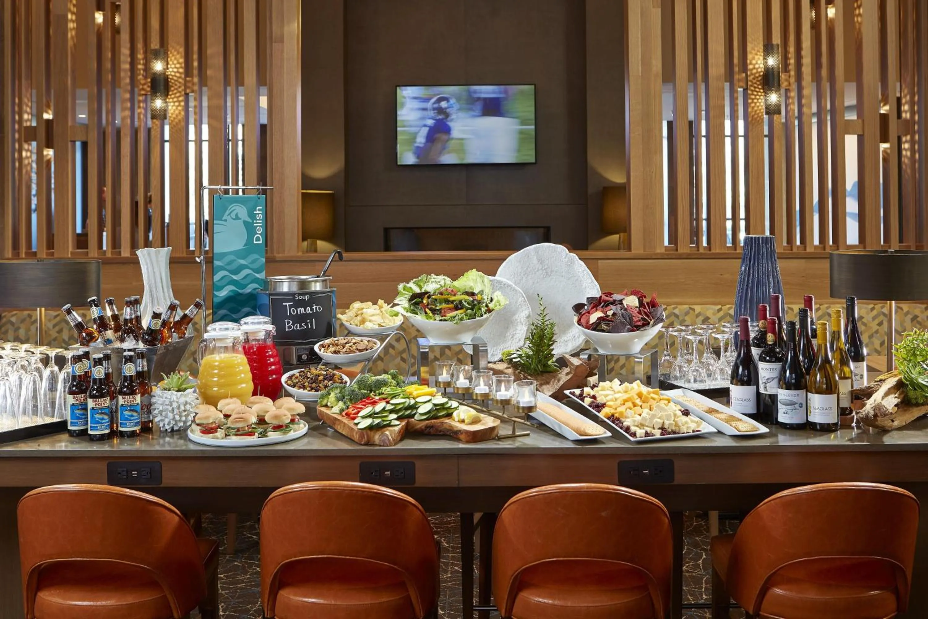 Breakfast in Homewood Suites by Hilton San Diego Hotel Circle/SeaWorld Area