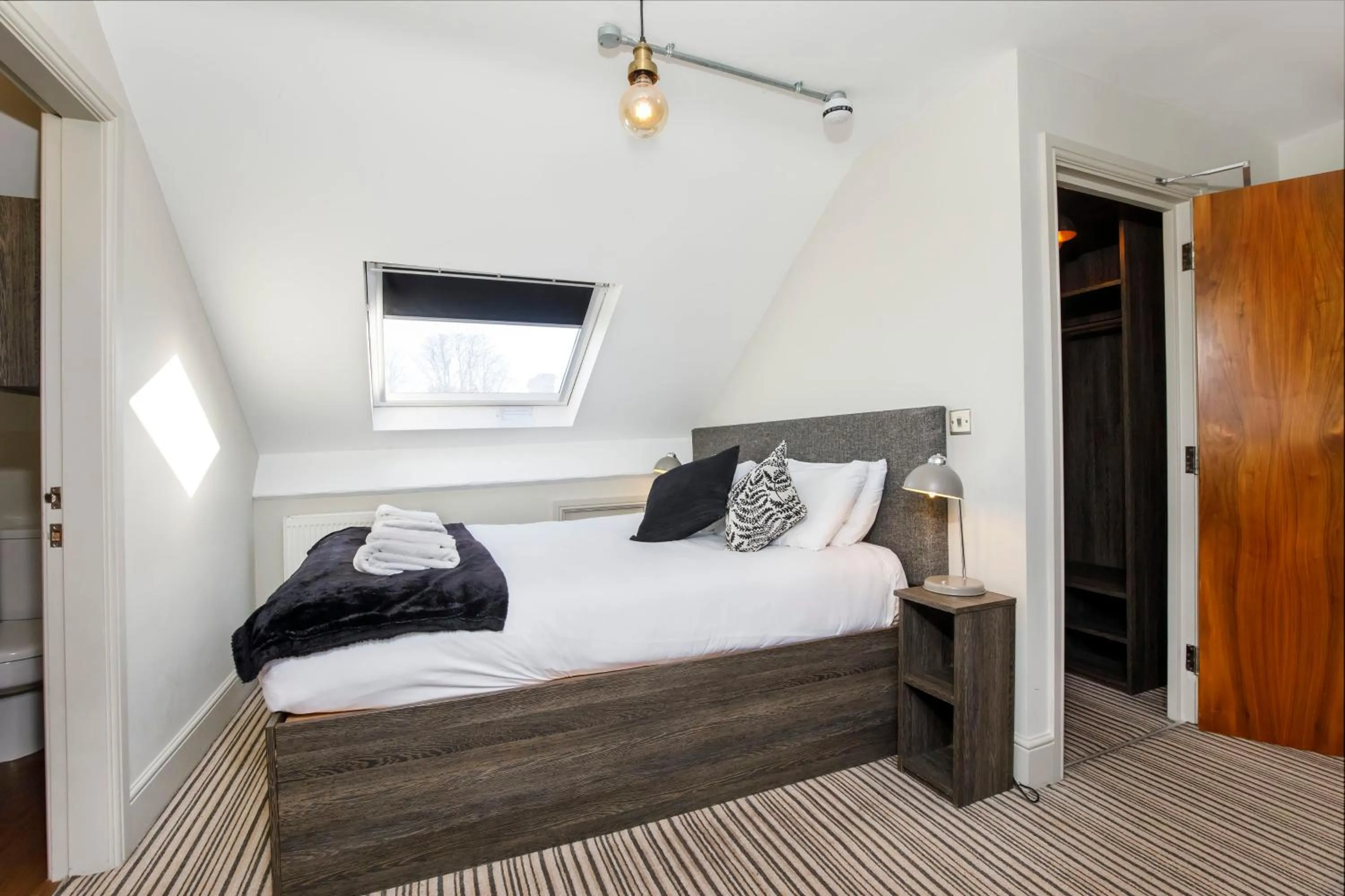Bedroom, Bed in Clearly Apartments Bootham York