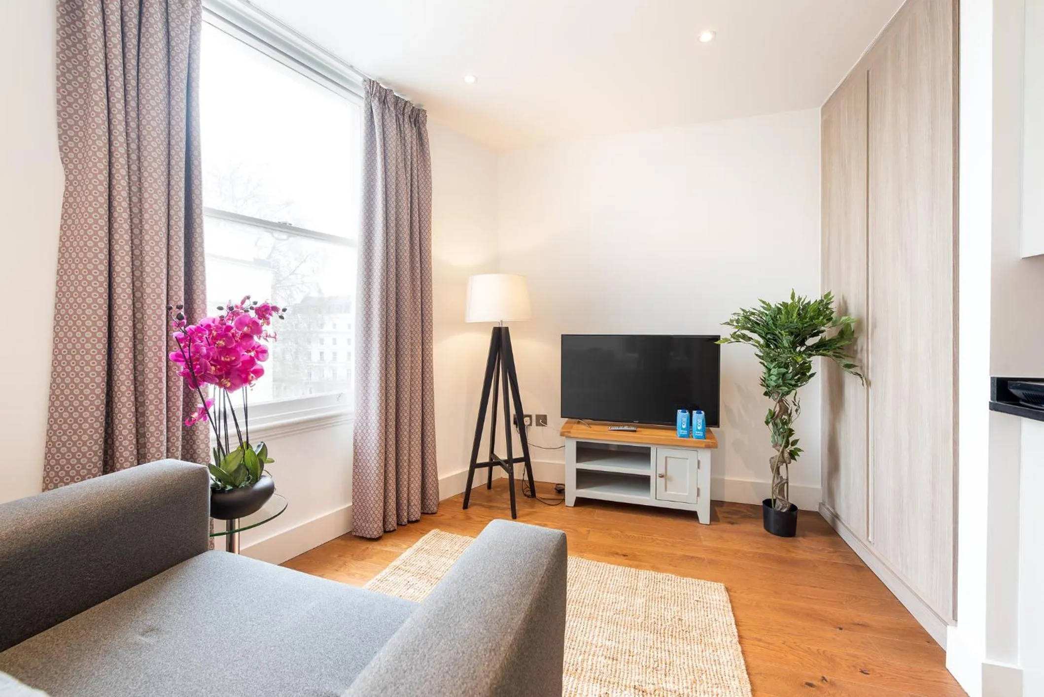 Bayswater by CAPITAL