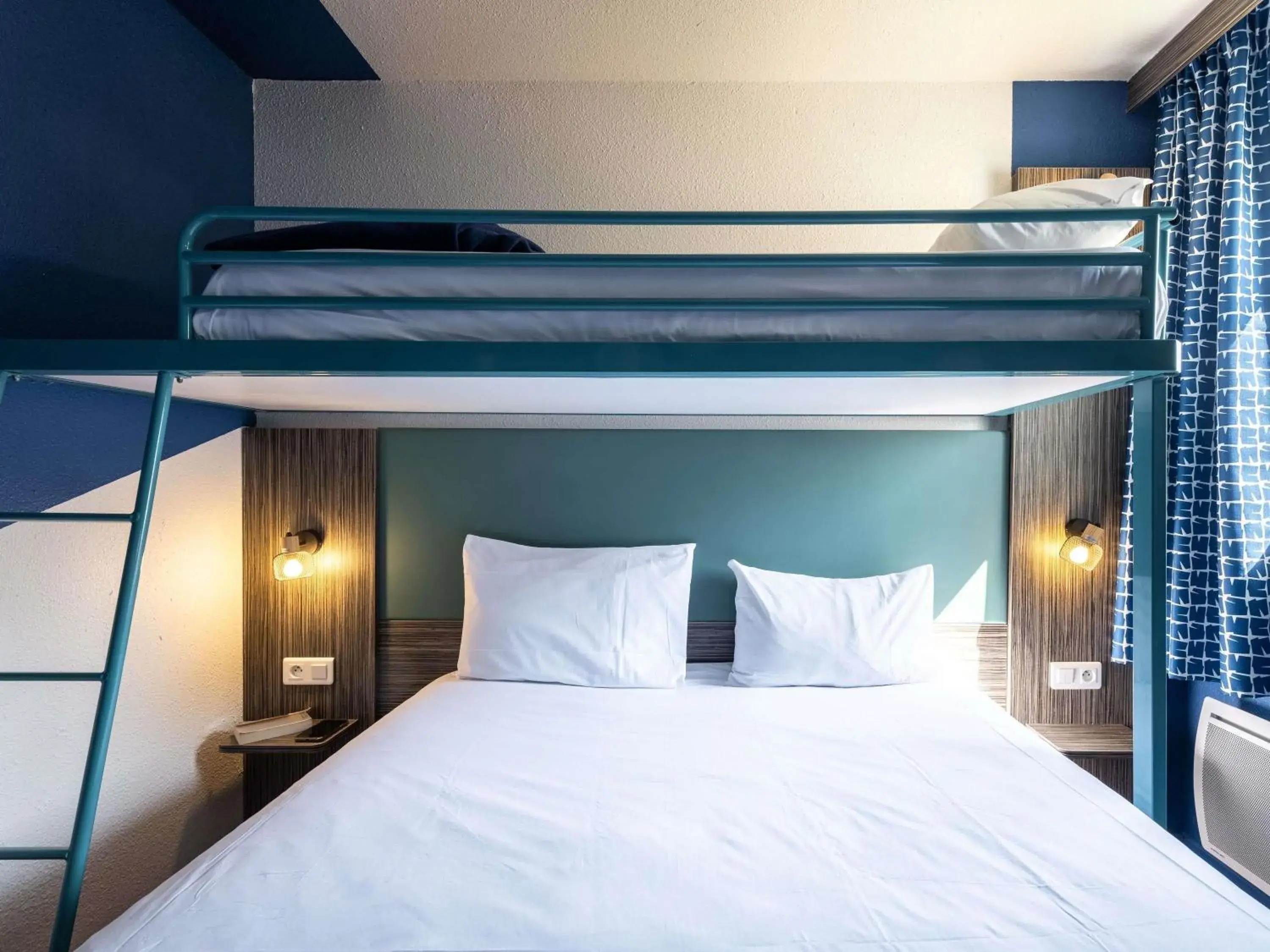 Bedroom, Bed in greet Chartres Est Bedroom, Bed in greet Chartres Est