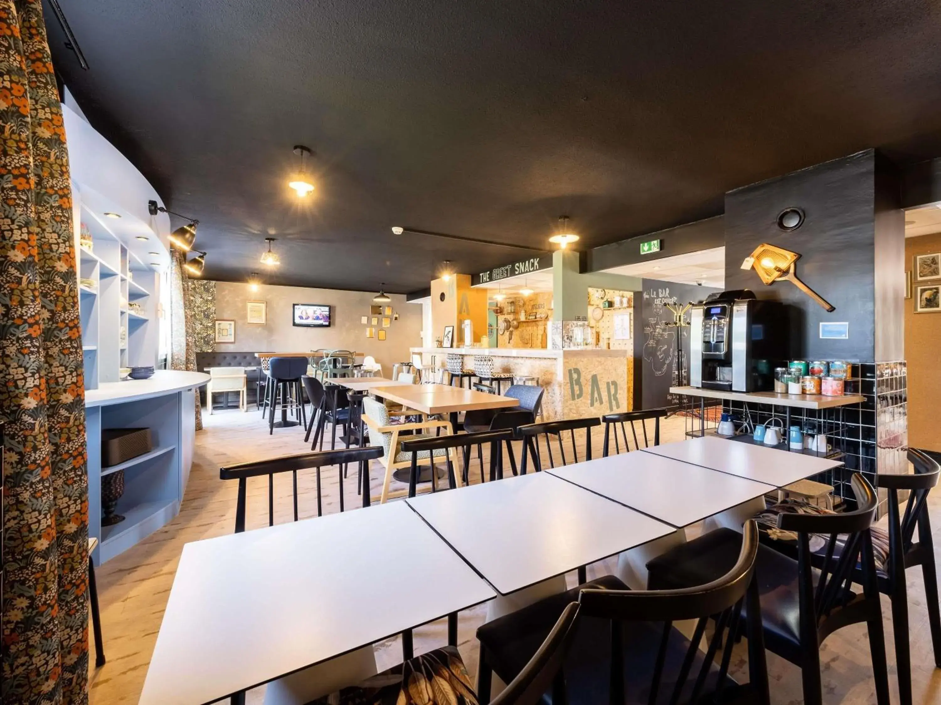 Property building in greet Chartres Est Property building in greet Chartres Est