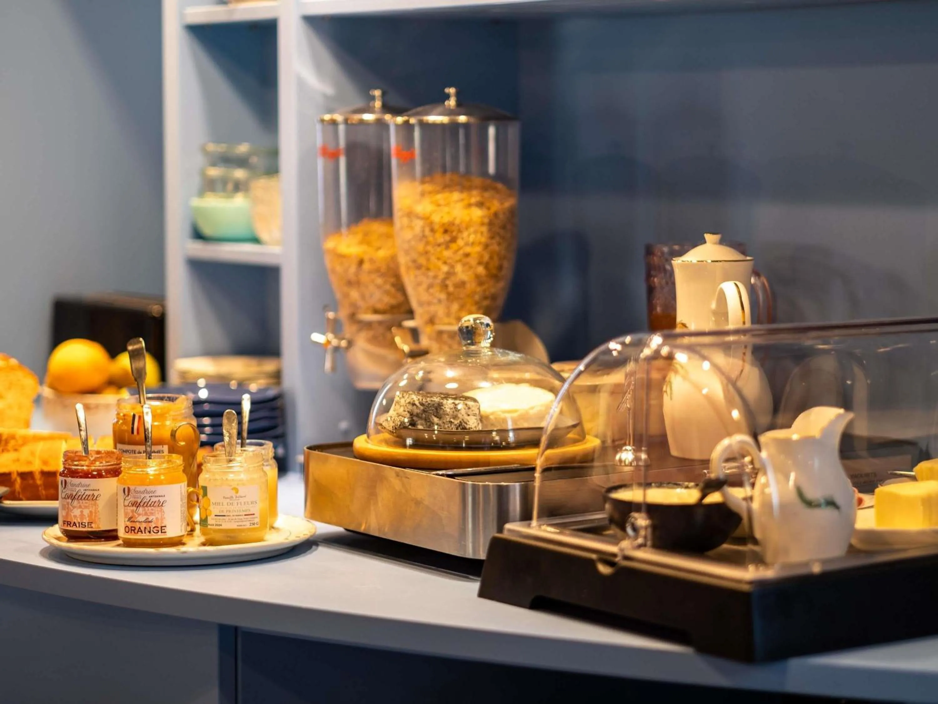 Breakfast in greet Chartres Est