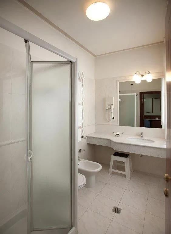 Bathroom in Palace Hotel