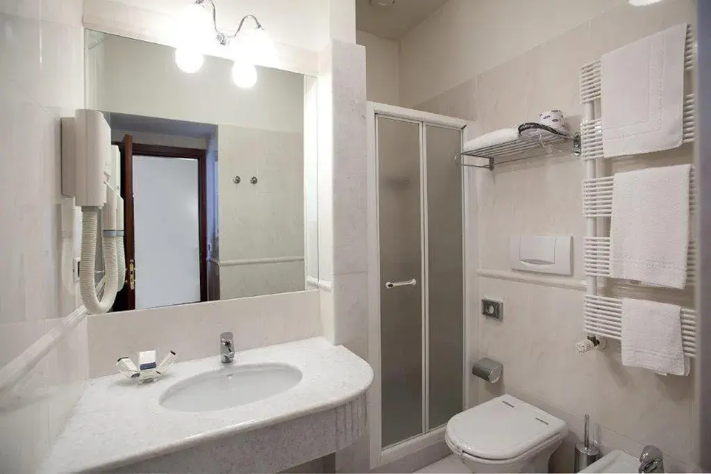 Bathroom in Palace Hotel Bathroom in Palace Hotel