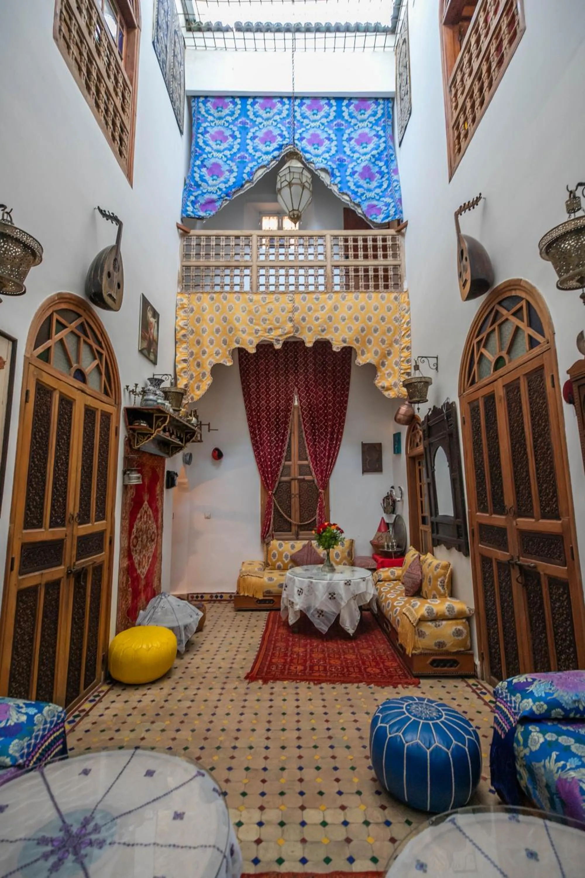 Living room, Bed in Riad Les Idrissides Chez LEA