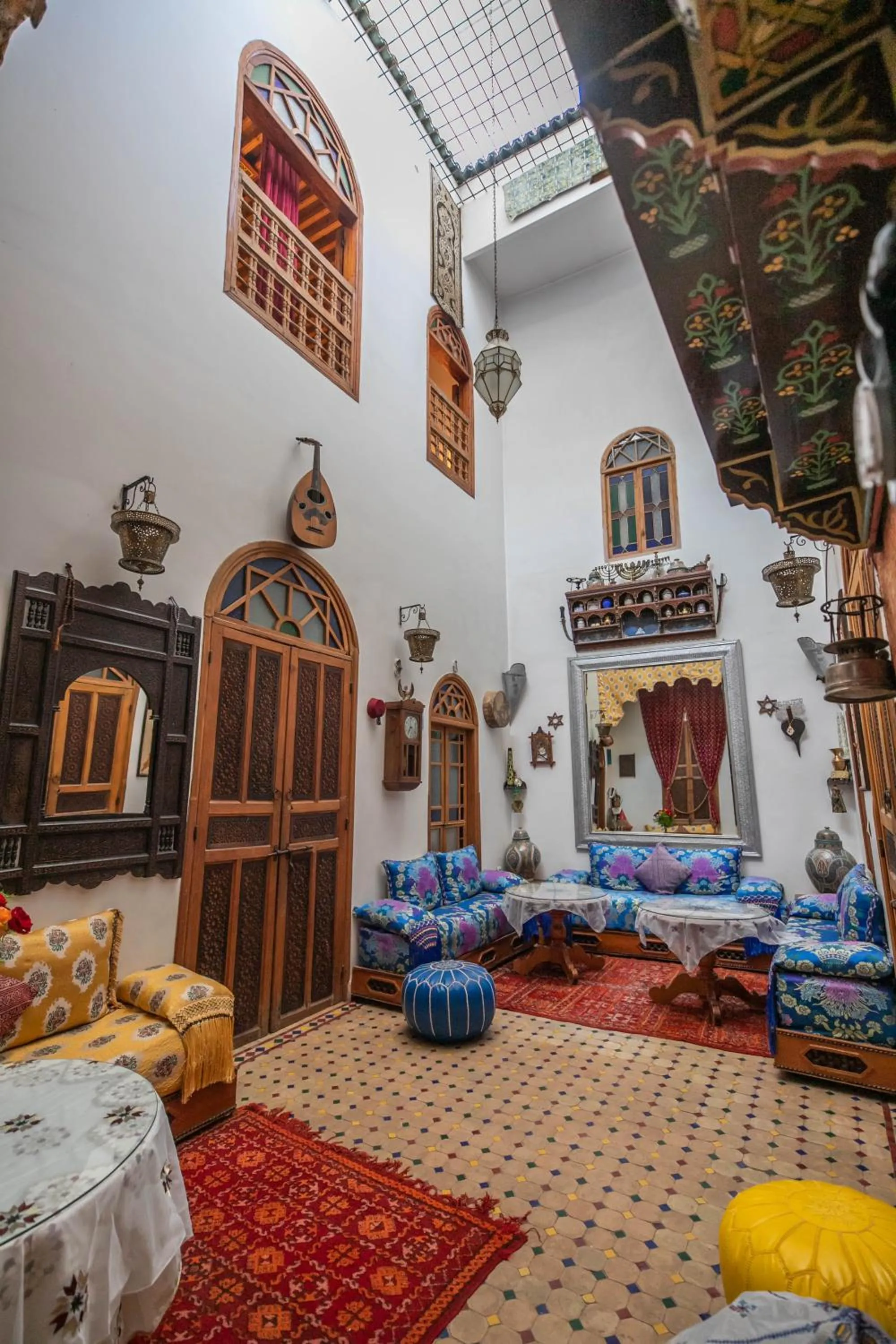 Living room, Bed in Riad Les Idrissides Chez LEA