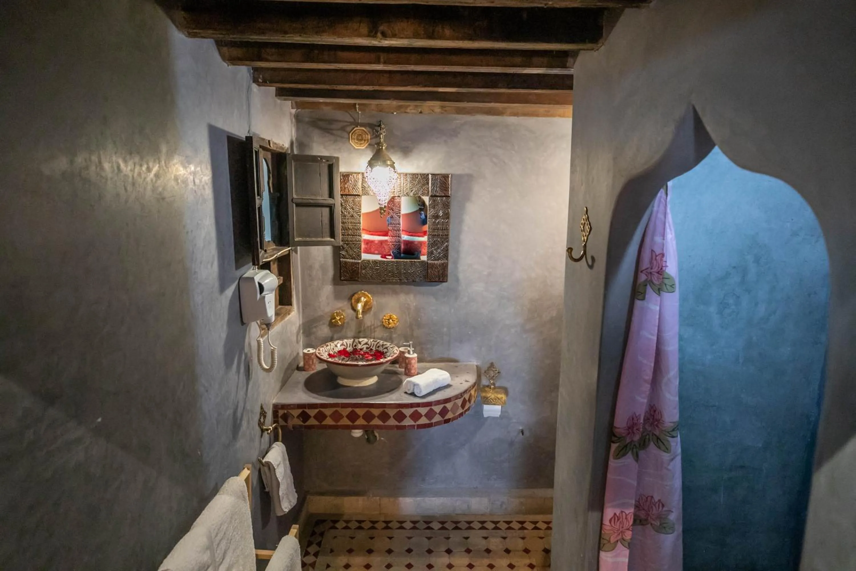 Bathroom in Riad Les Idrissides Chez LEA