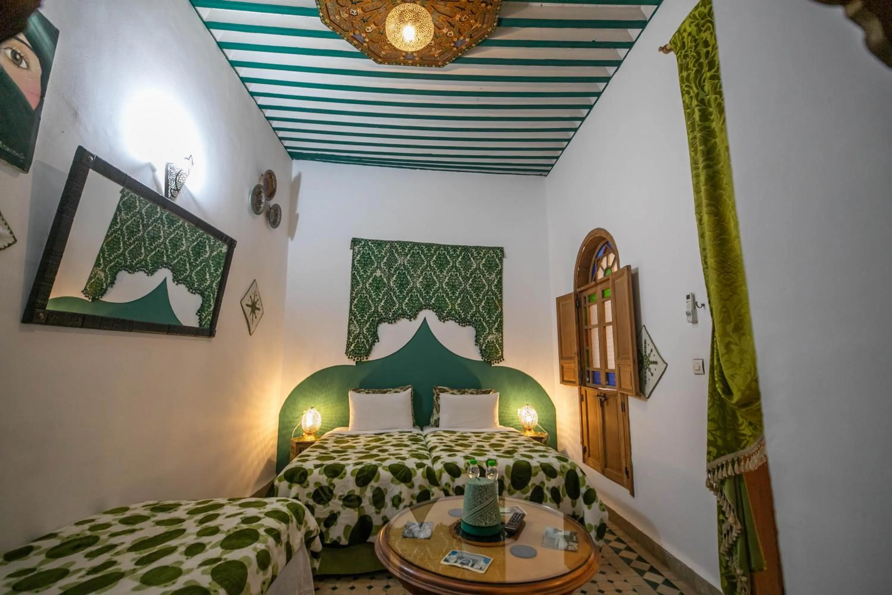 Bed in Riad Les Idrissides Chez LEA