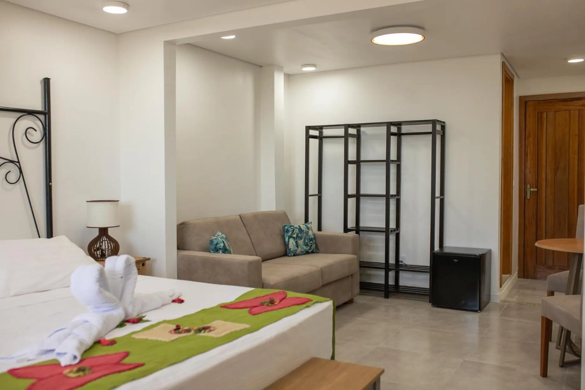 Photo of the whole room, Bed in Porto dos Casais Guest House Itacaré